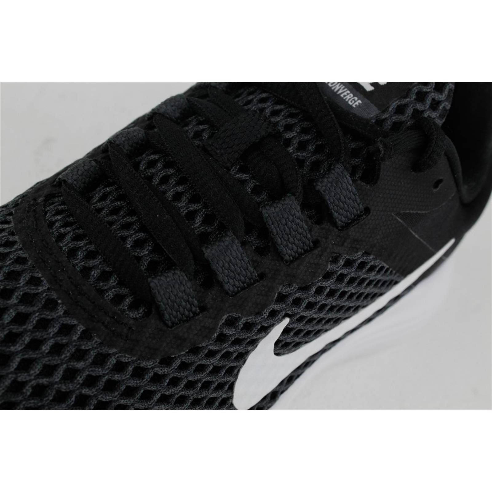 Tenis nike lunar converge 2 dama negro blanco