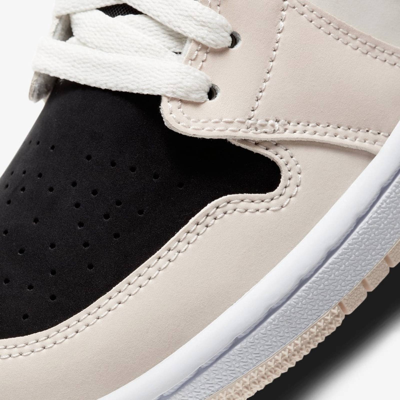 Tenis Nike Air Jordan 1 Mid Barely Orange BQ6472800