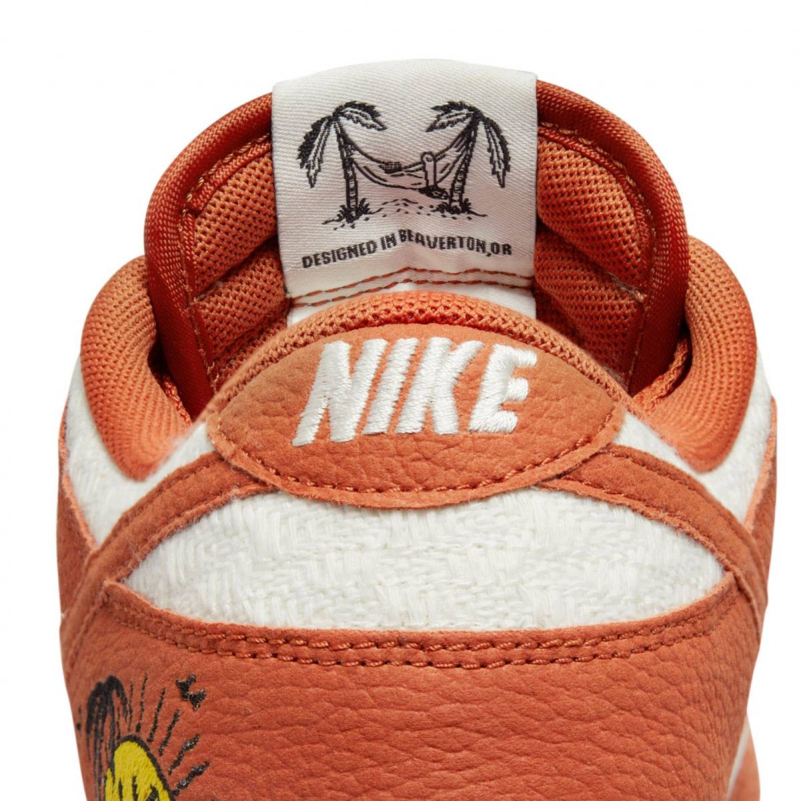Tenis Nike Dunk Low SE Sun Club DR5475100