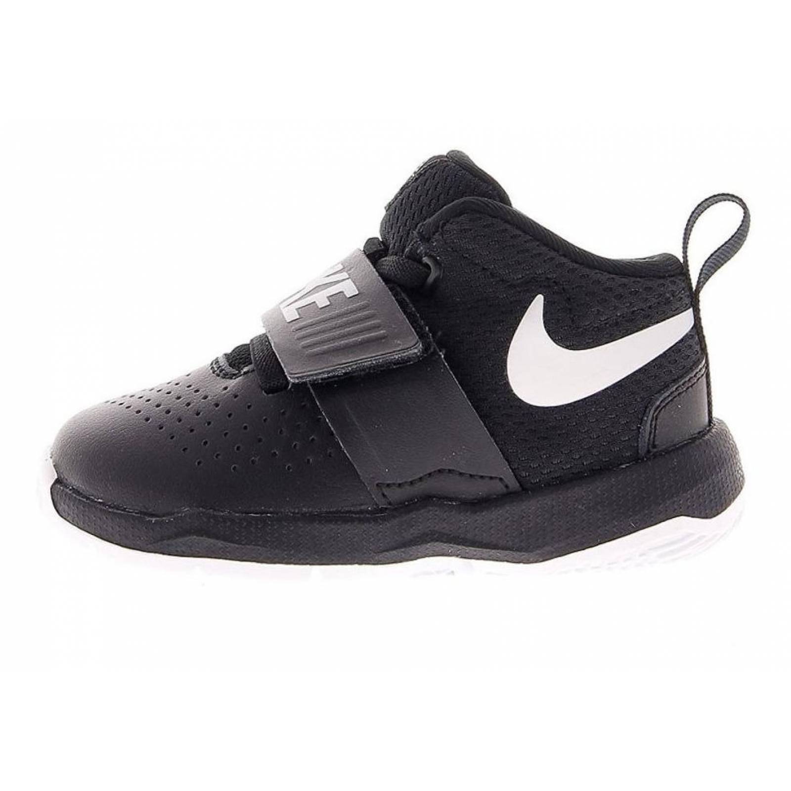 Tenis Nike Team Hustle D8 para Niños Pequeños 881943-001 