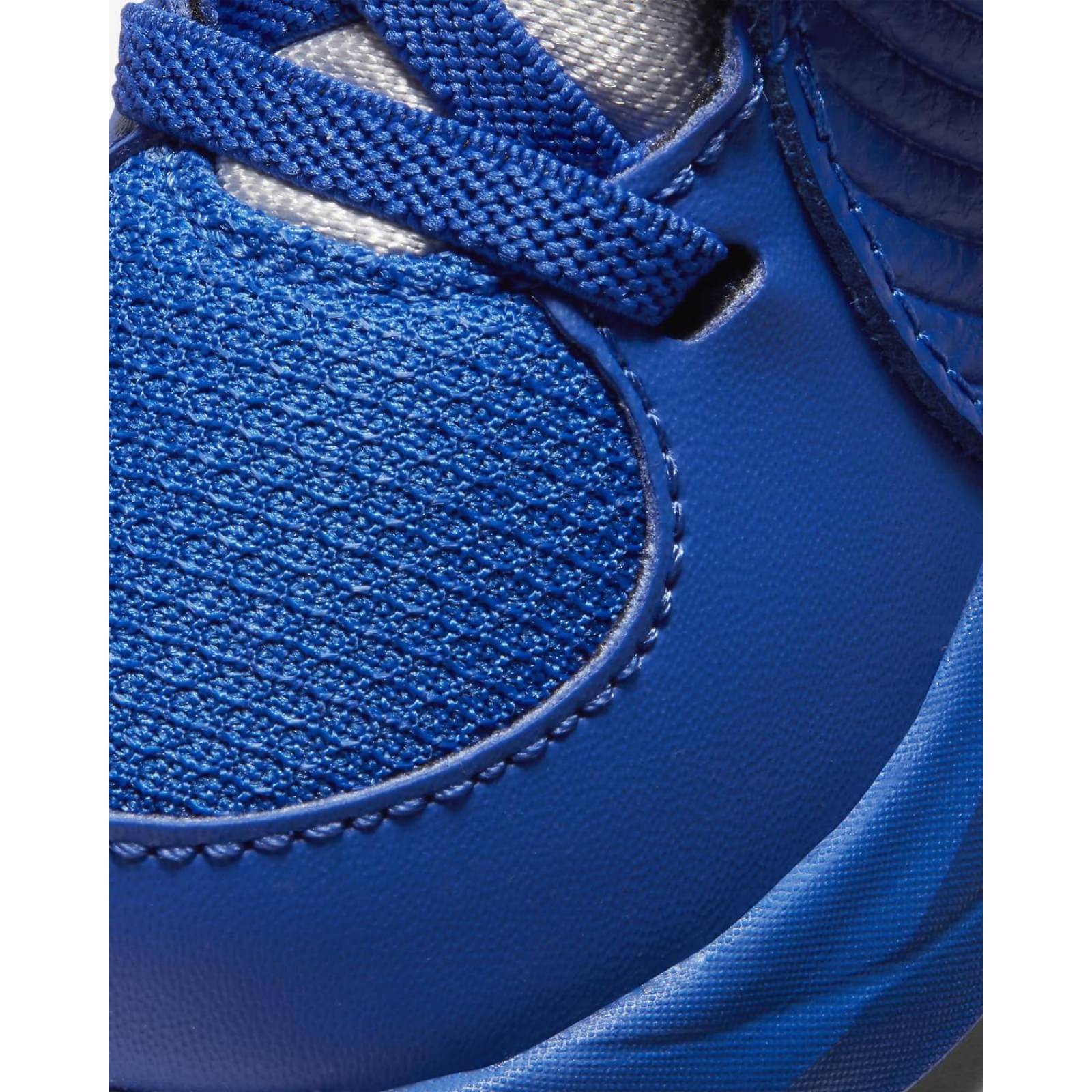 Tenis Nike Team Hustle D9 para Niños Pequeños. AQ4226-404 