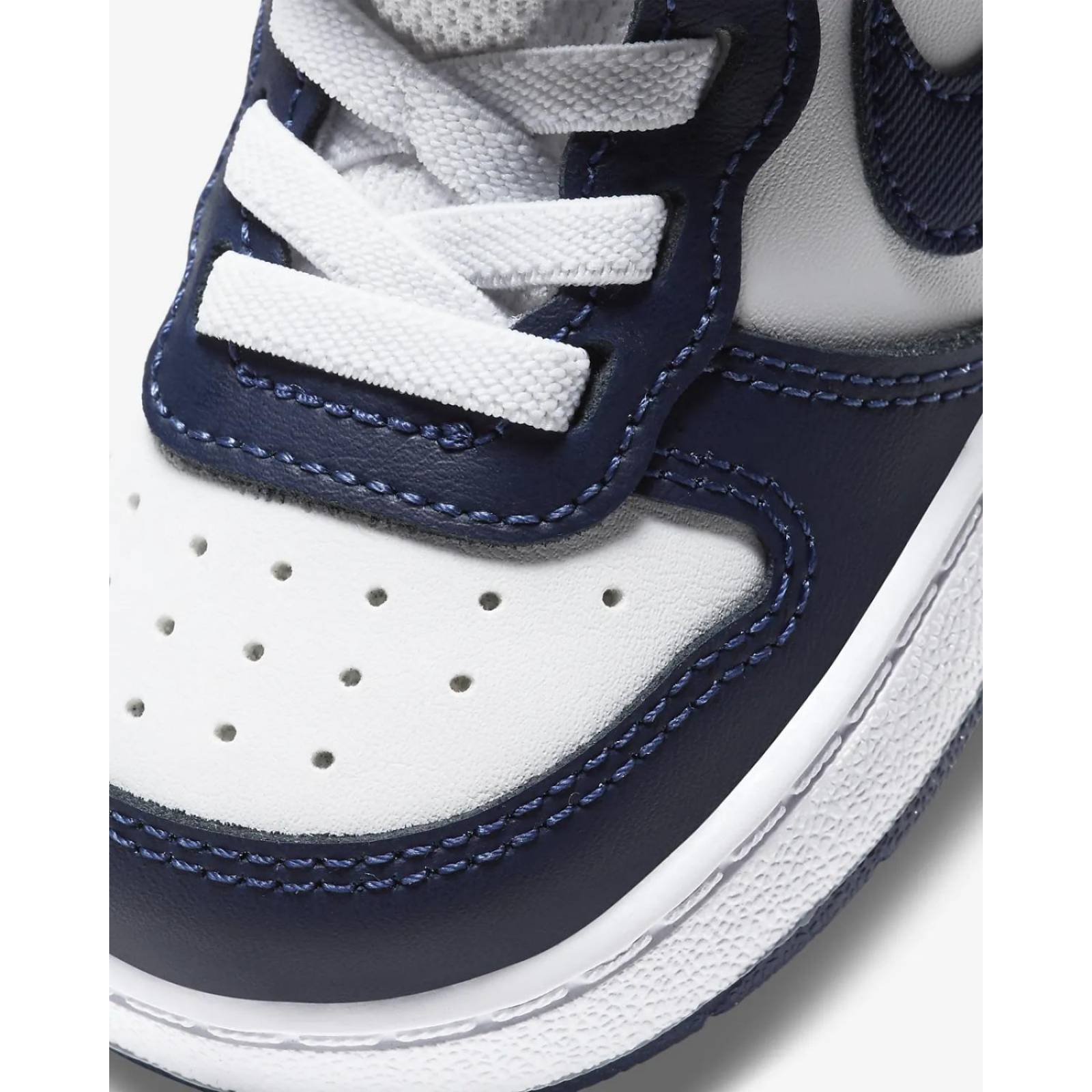 Tenis Nike Court Borough Low 2 para Niños Pequeños BQ5453-107 