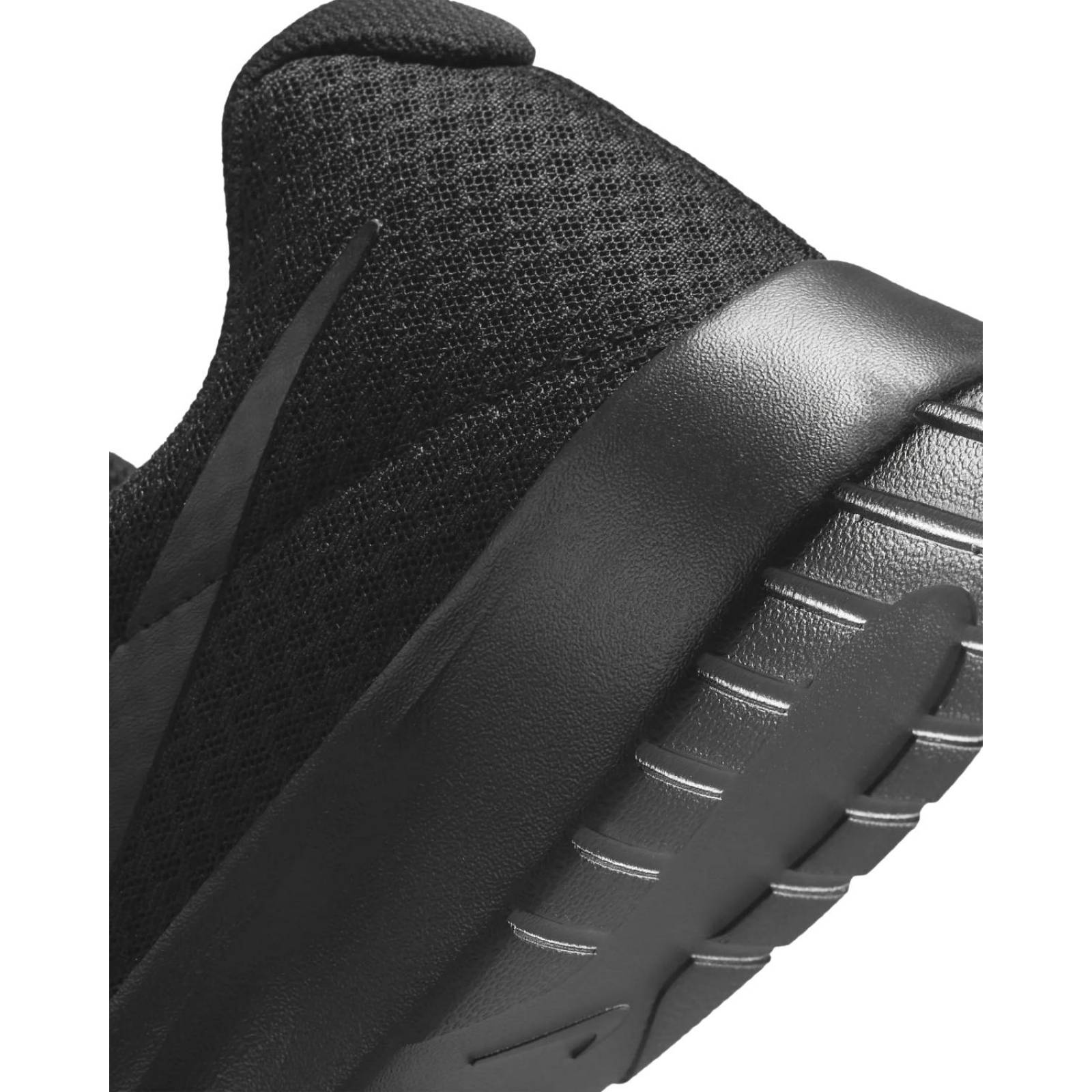 Tenis Nike Tanjun para Hombre DJ6258-001 