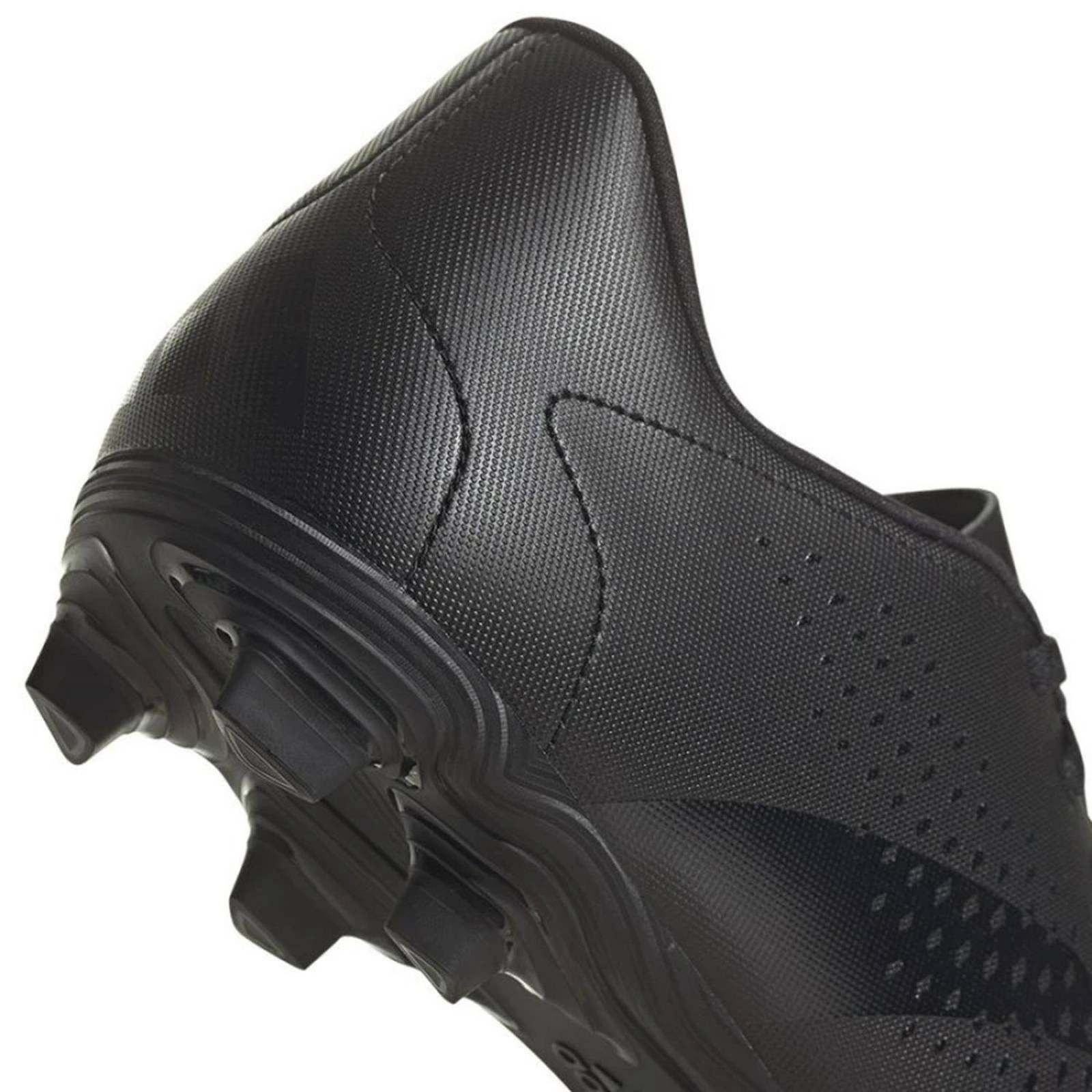 Tenis Adidas Predator Acurracy Tacos para Hombre. GW4605 