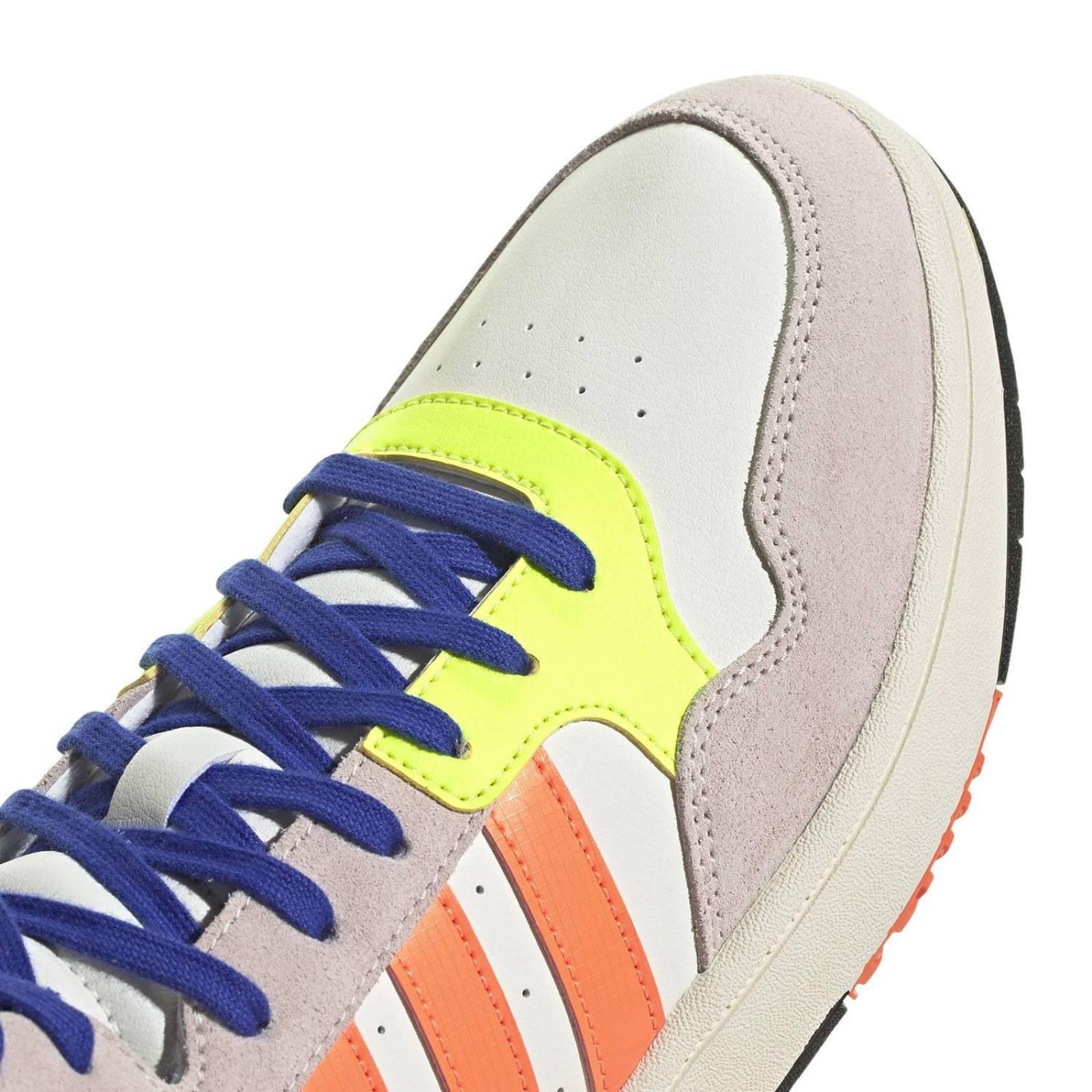 hrn..希望額 相談️⭕️ Tenis Adidas Hoops 3.0 MID para Hombre. HQ6248