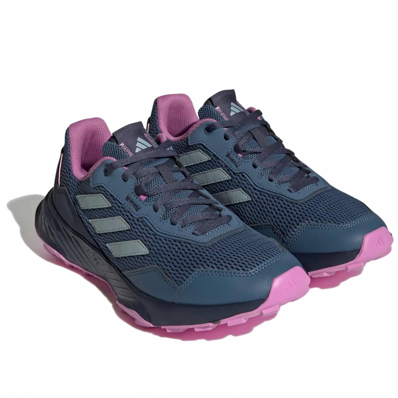 Tenis Adidas Tracefinder para Mujer. IF0557 