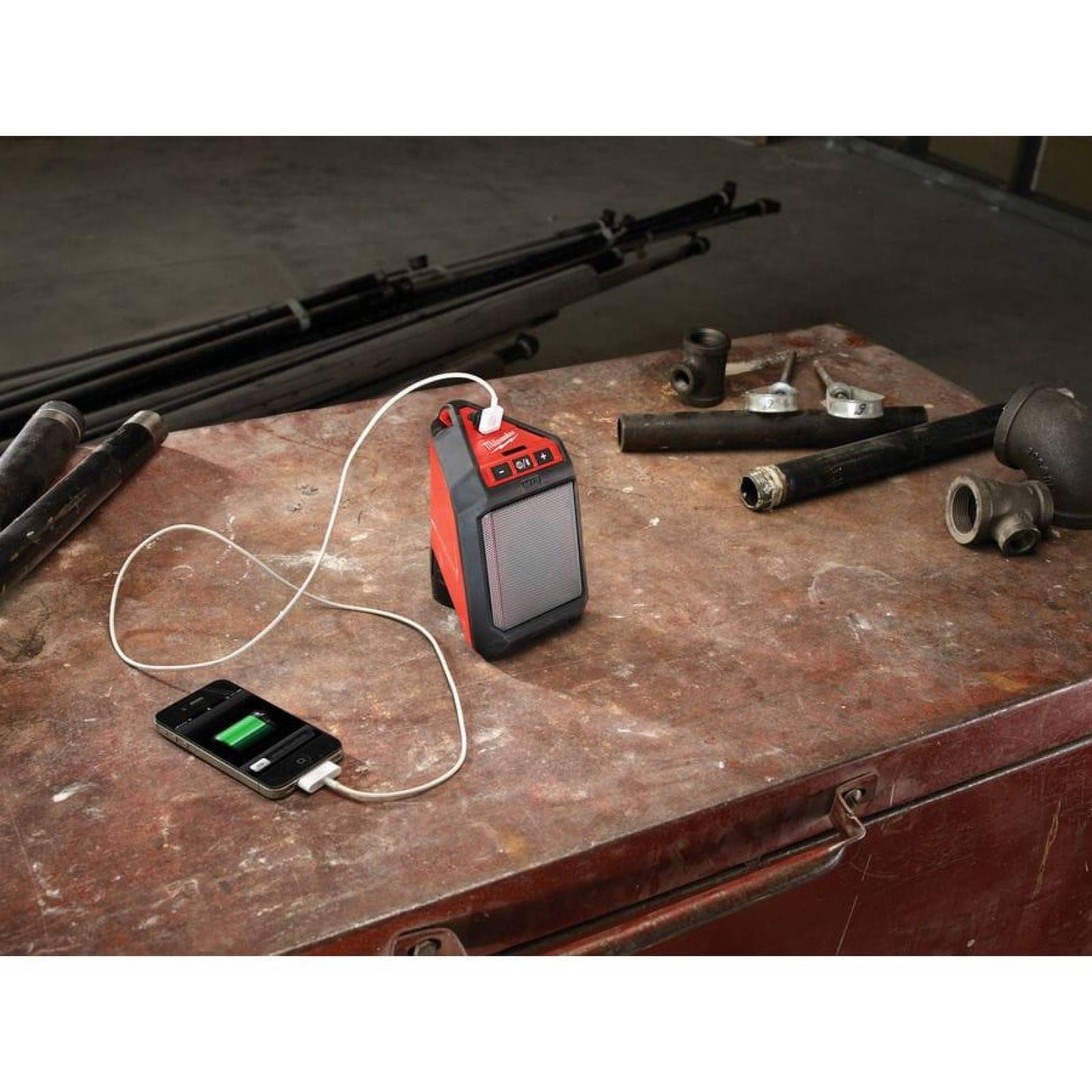 BOCINA INALAMBRICA P/OBRA MILWAUKEE 