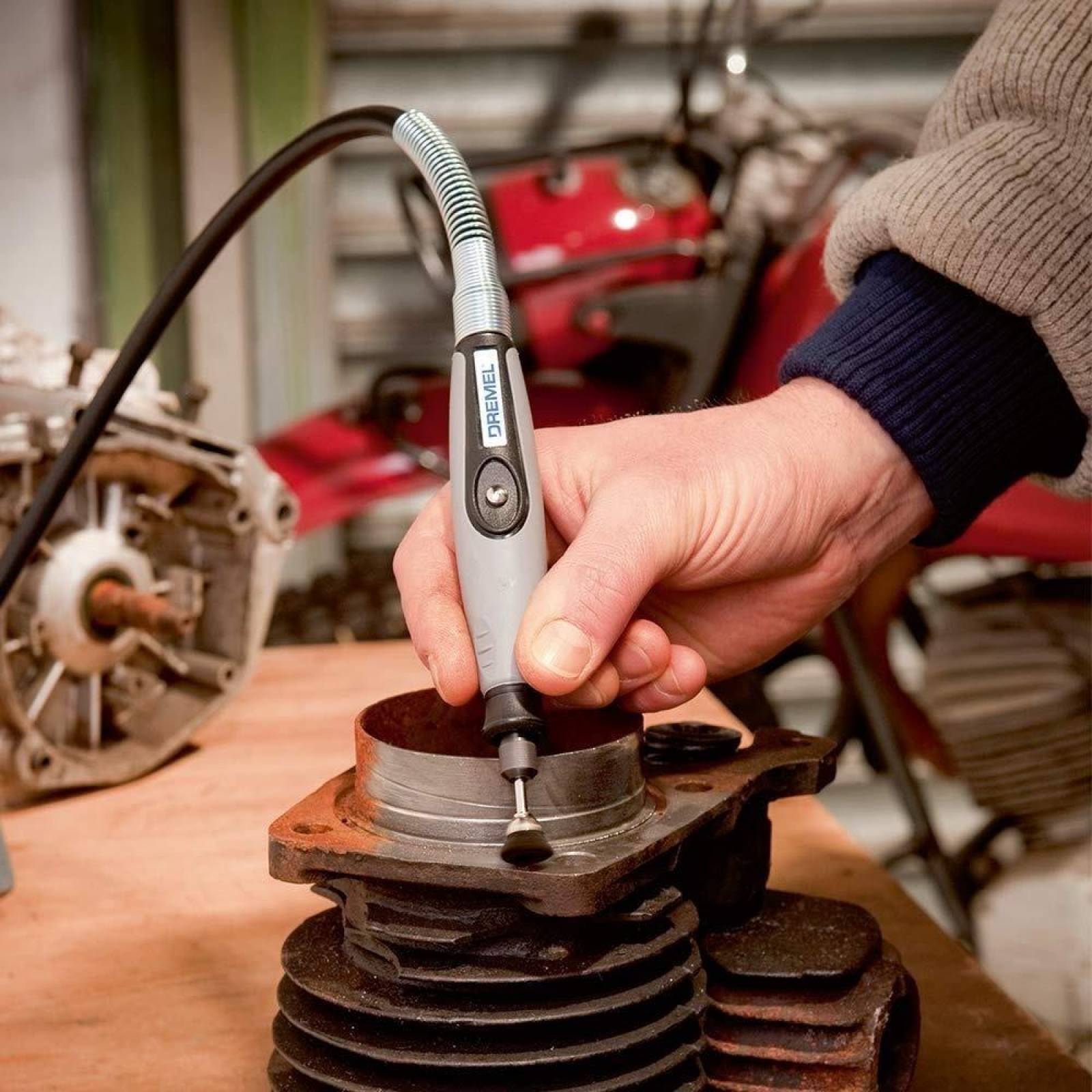 Aditamento de eje flexible 36 con boquilla dremel 225-01 