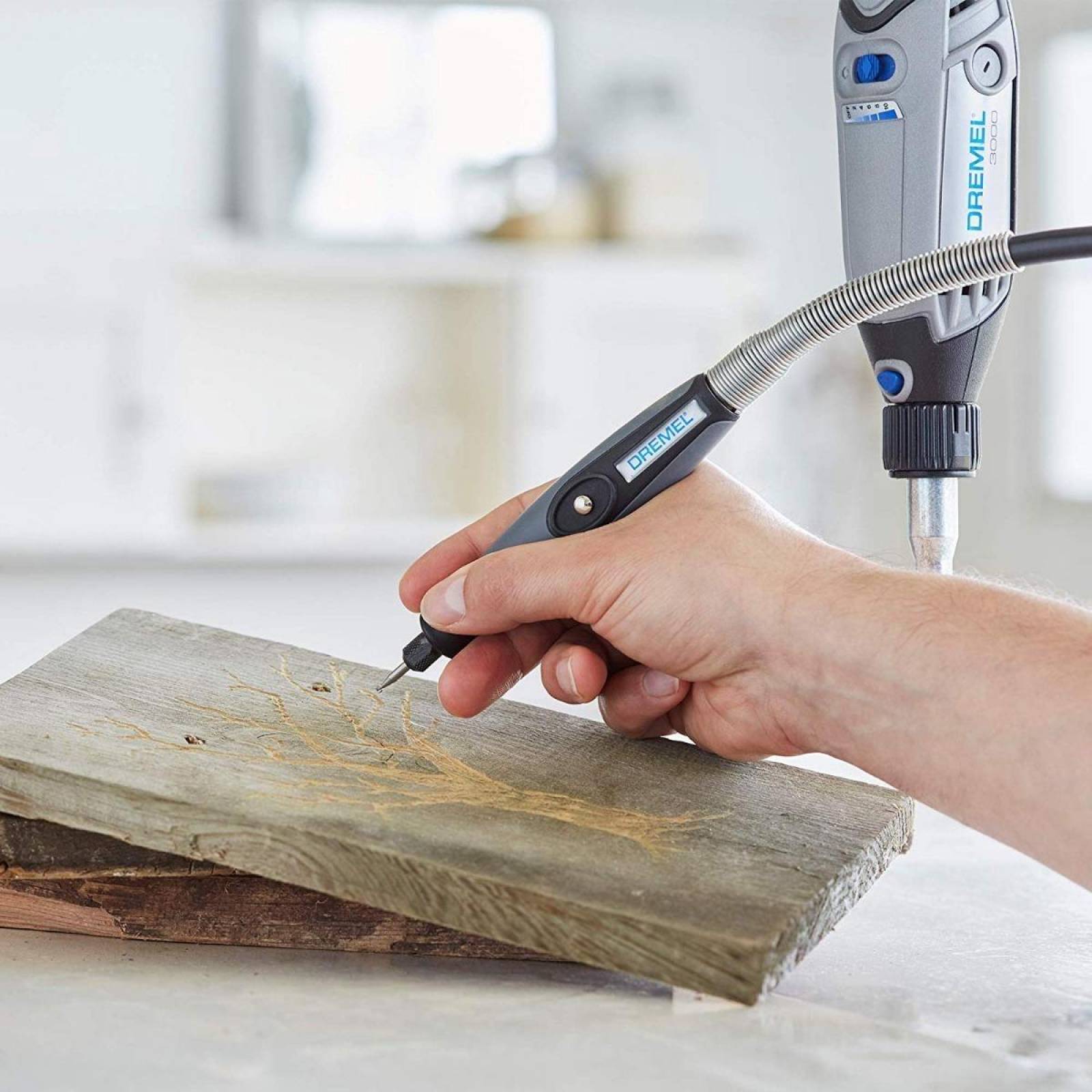 Aditamento de eje flexible 36 con boquilla dremel 225-01 