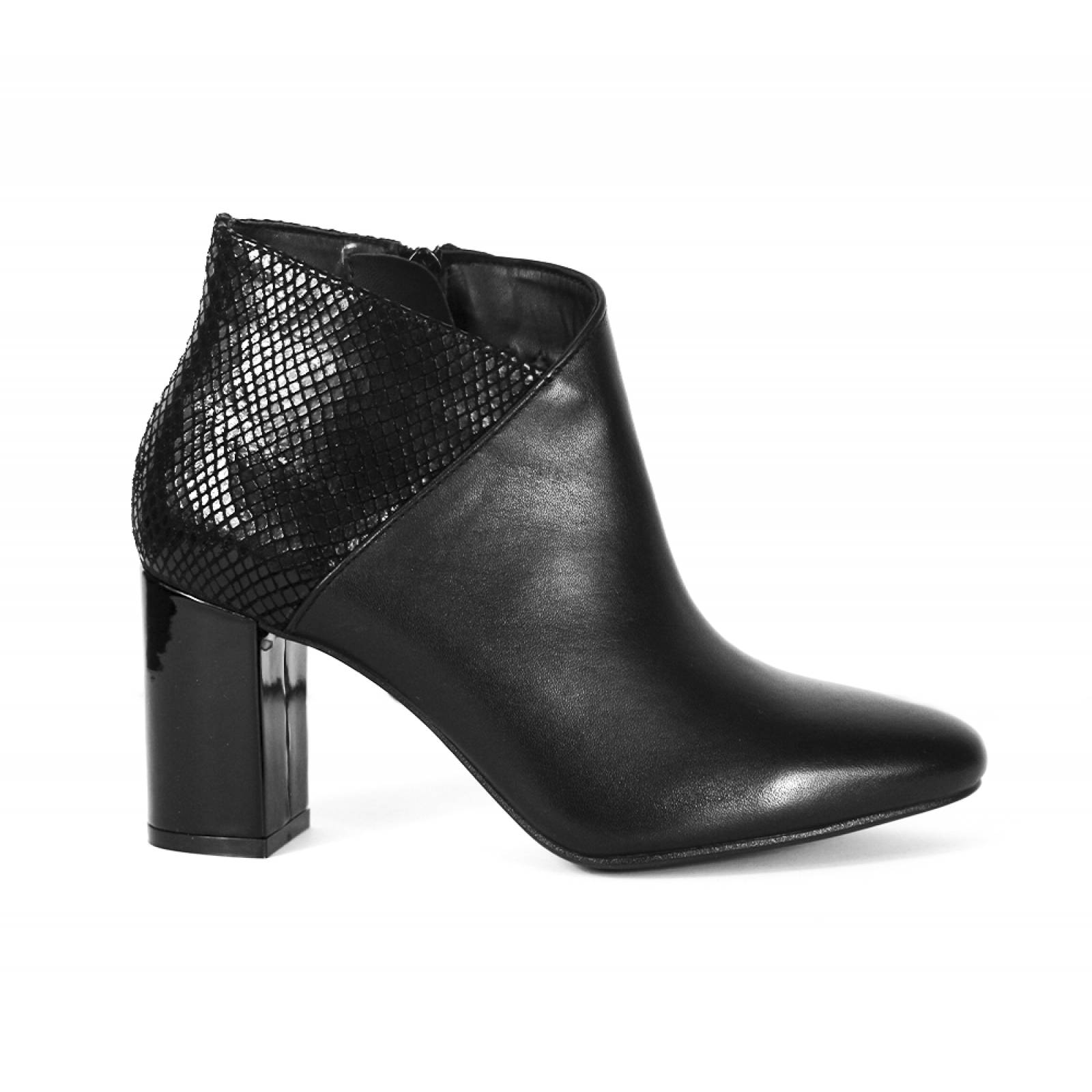 BOTIN DAMA FLEXI TACON CUADRADO ALTO NEGRO PIEL  106007