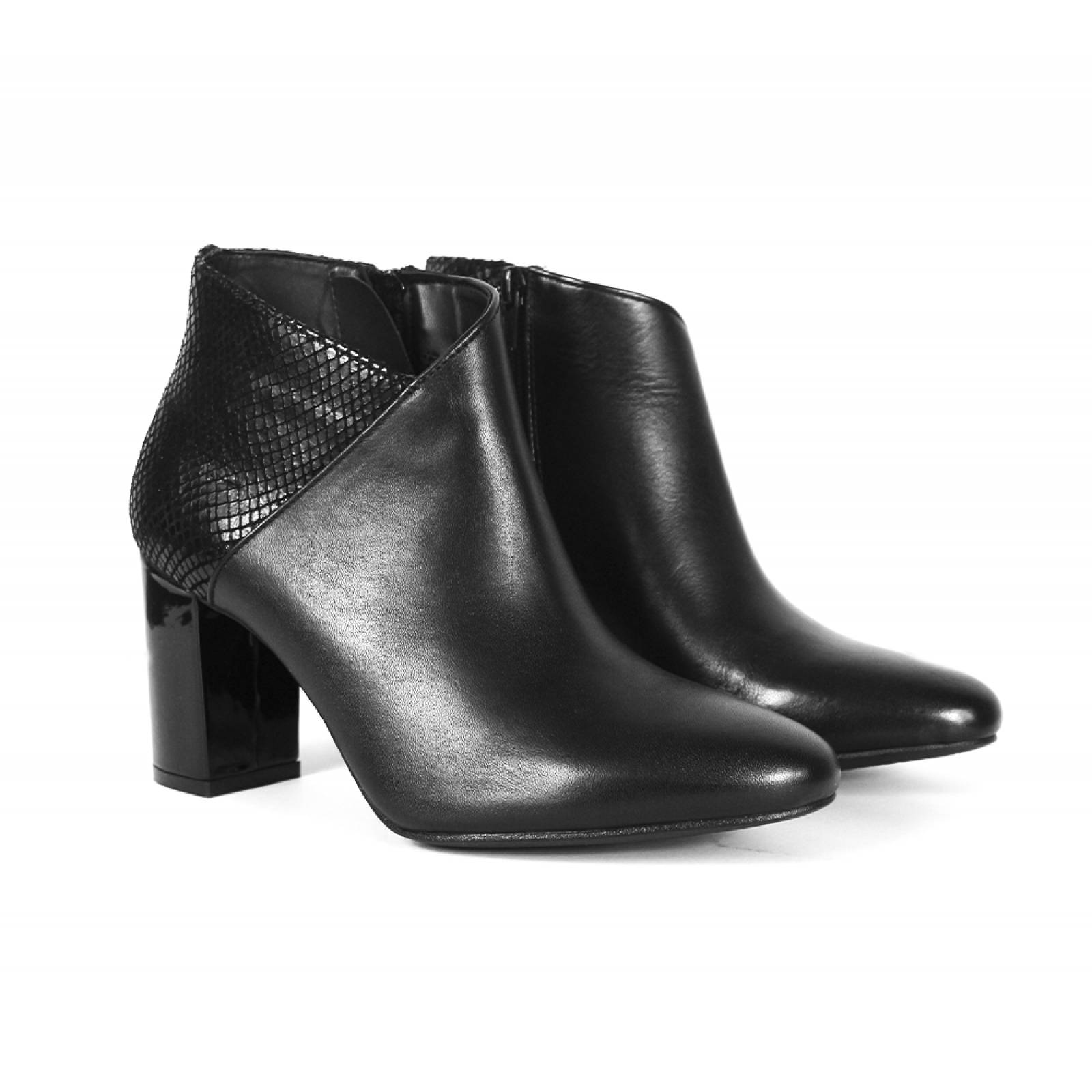 BOTIN DAMA FLEXI TACON CUADRADO ALTO NEGRO PIEL  106007