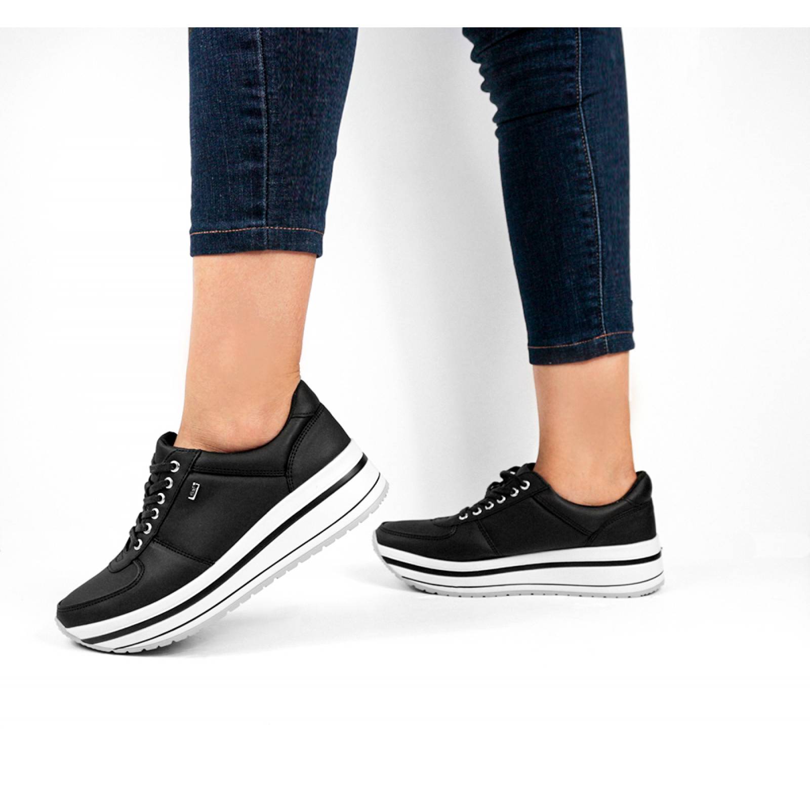 TENIS DAMA FLEXI PLATAFORMA NEGRO SINTÉTICO 101001