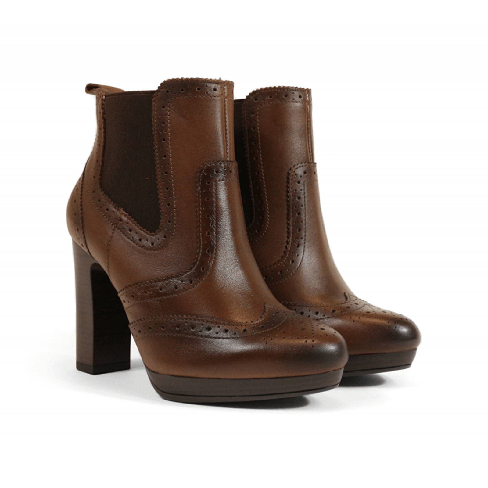BOTIN DAMA FLEXI TACON CUADRADO ALTO CAFE PIEL  104611