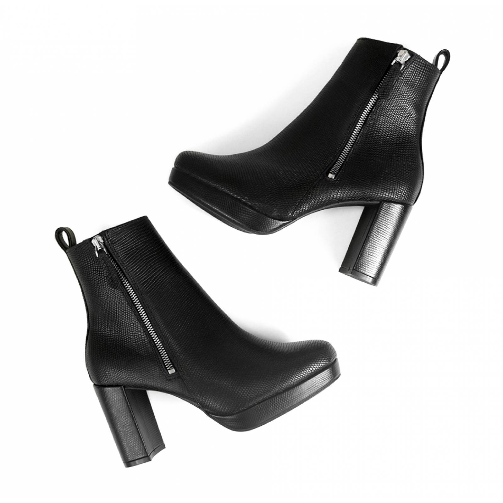 BOTIN DAMA FLEXI TACON CUADRADO ALTO NEGRO PIEL  118901