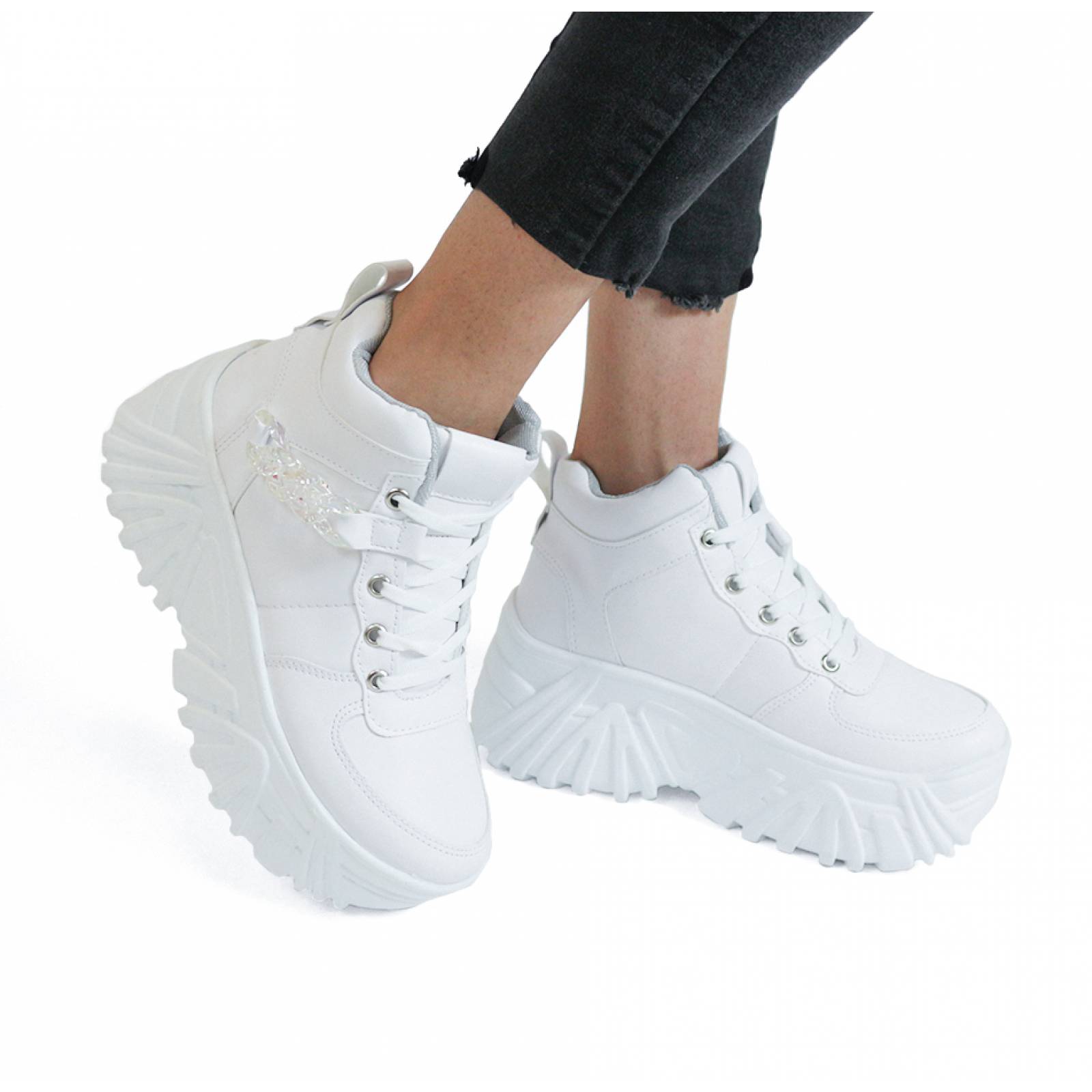 TENIS DAMA MADISON CASUAL CON AGUJETA BLANCO SINTETICO 698401