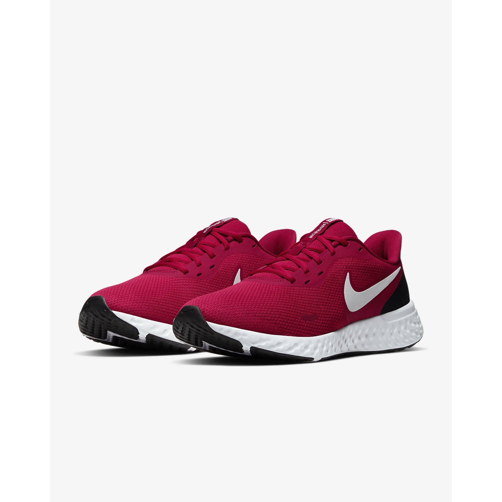 TENIS REVOLUTION 5 CABALLERO NIKE BQ3204600 ROJO