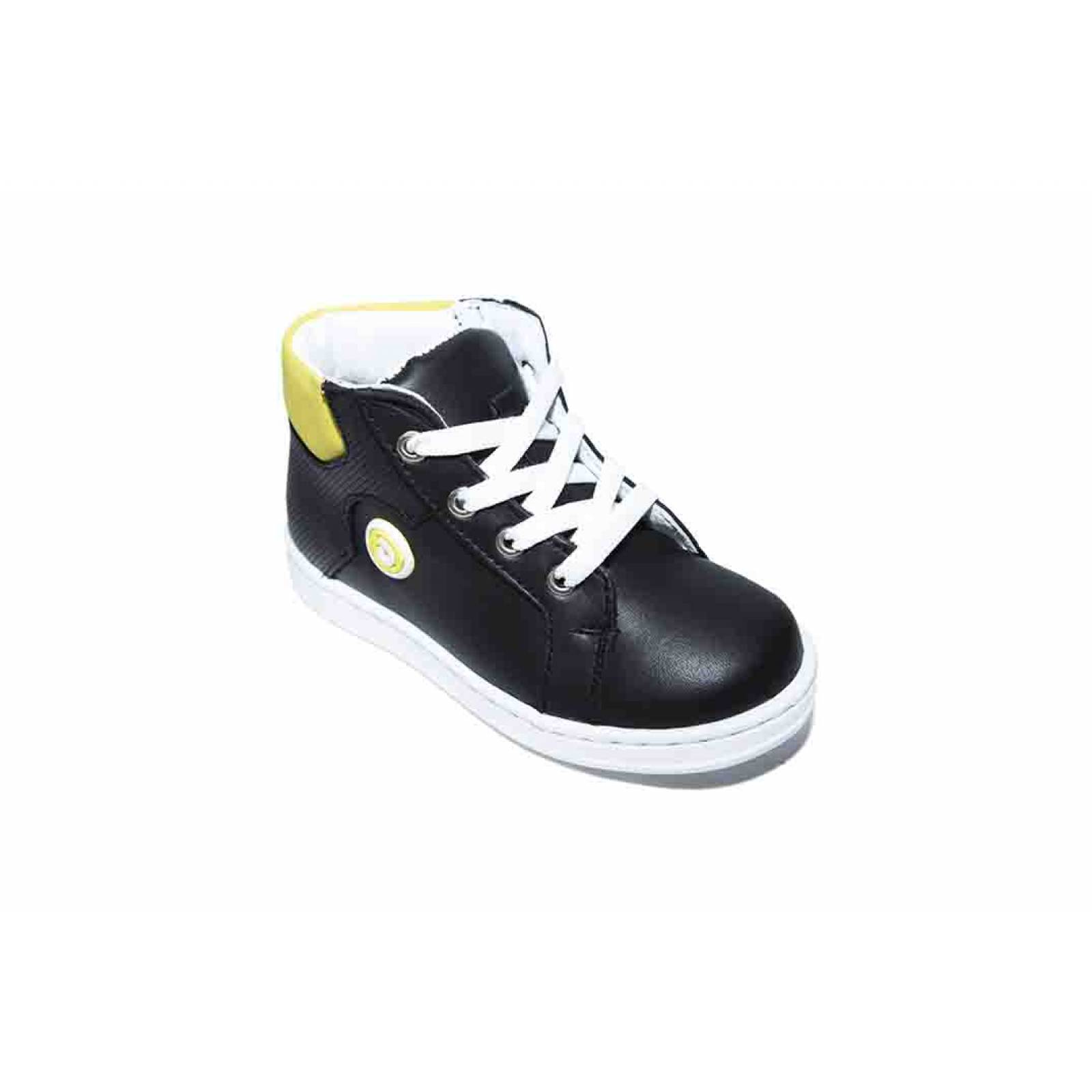 Tenis niño dogi 7204 piel negro con arco 12 al 14-