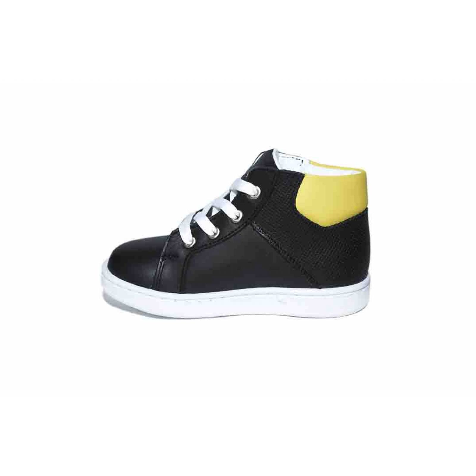Tenis niño dogi 7204 piel negro con arco 12 al 14-