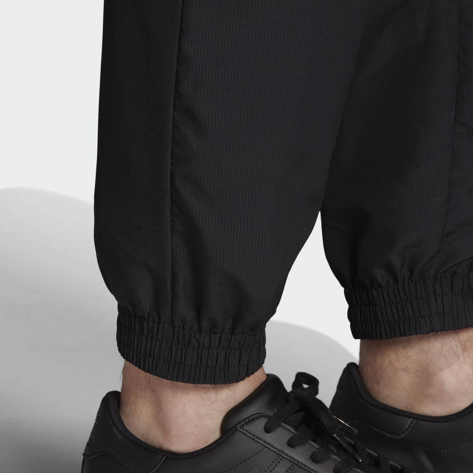 Pants Deportivos Adidas Originals O2K Hombre Trifolio