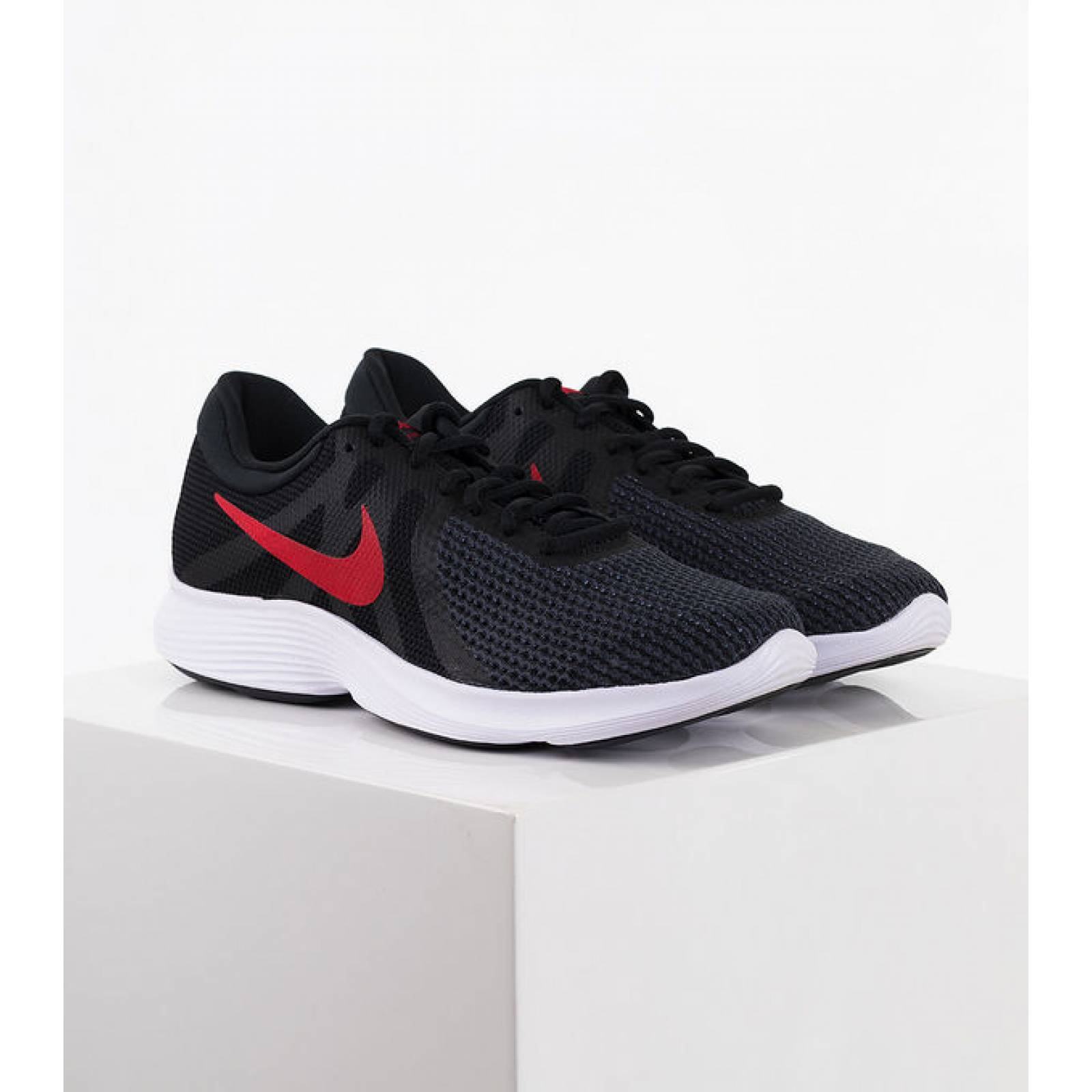 TENIS NIKE REVOLUTION 4 HOMBRE NEGRO RUNNING GYM