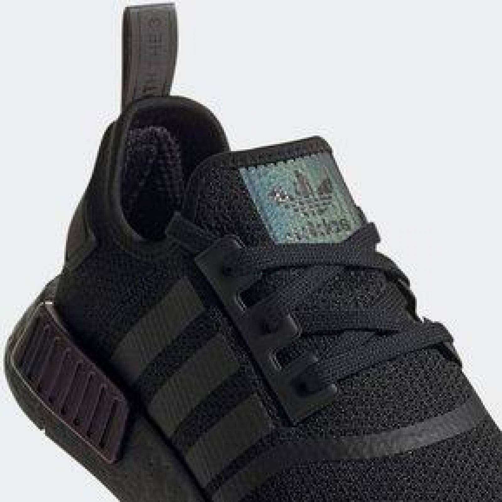 TENIS ADIDAS NMD_R1 ORIGINALS TRIPLE BLACK HOMBRE REFLEJANTE 