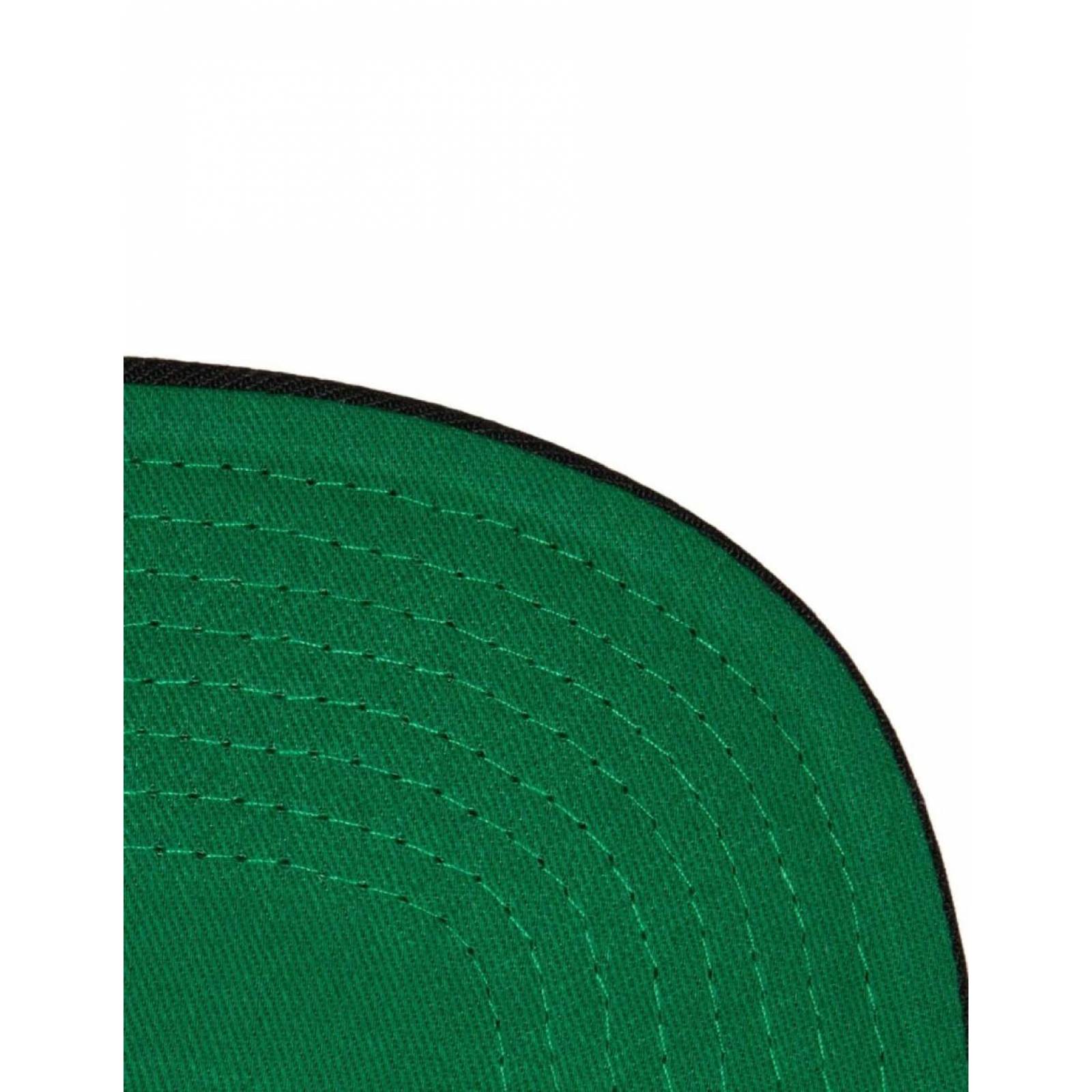 Gorra Mitchell & Ness Chicago Bulls The Finals Basquetbol NBA UNITALLA Rojo