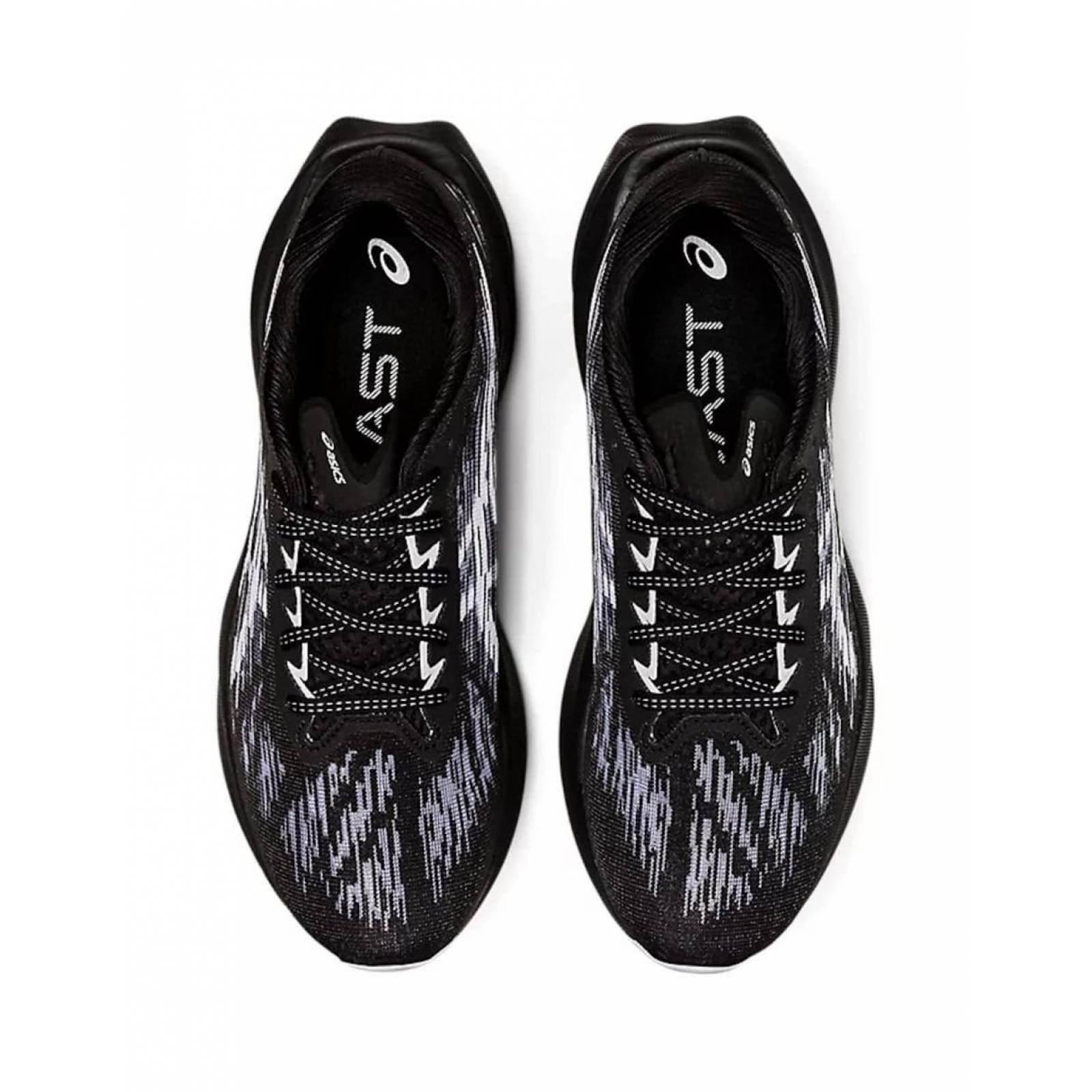 Tenis Asics Novablast 3 Hombre Run Running