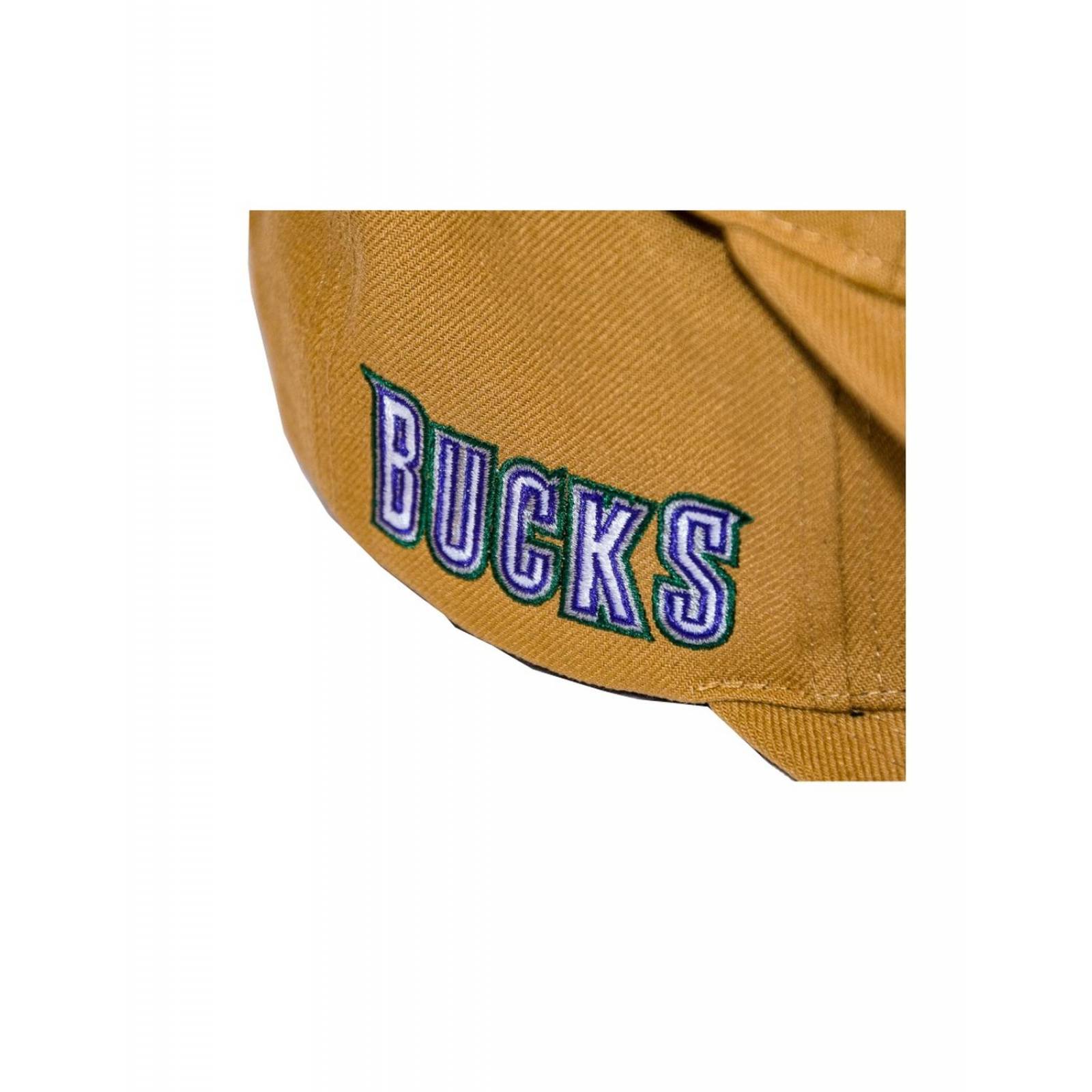 Gorra Mitchell & Ness Milwaukee Bucks Wheat NBA 