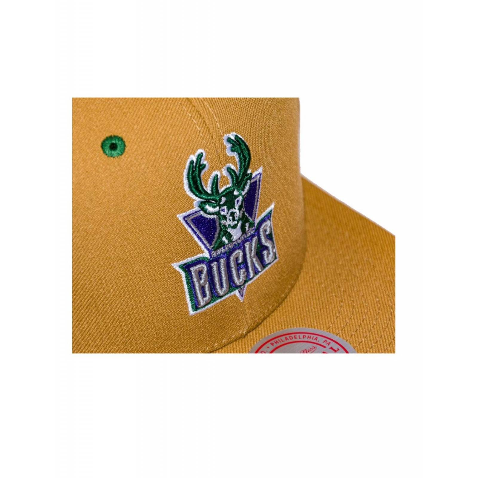 Gorra Mitchell & Ness Milwaukee Bucks Wheat NBA 