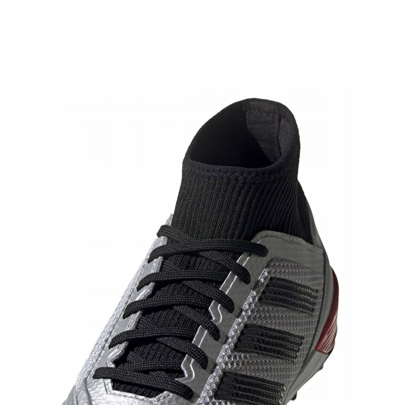 Taquetes adidas Fútbol Predator Tan 19.3 Césped Artificial .