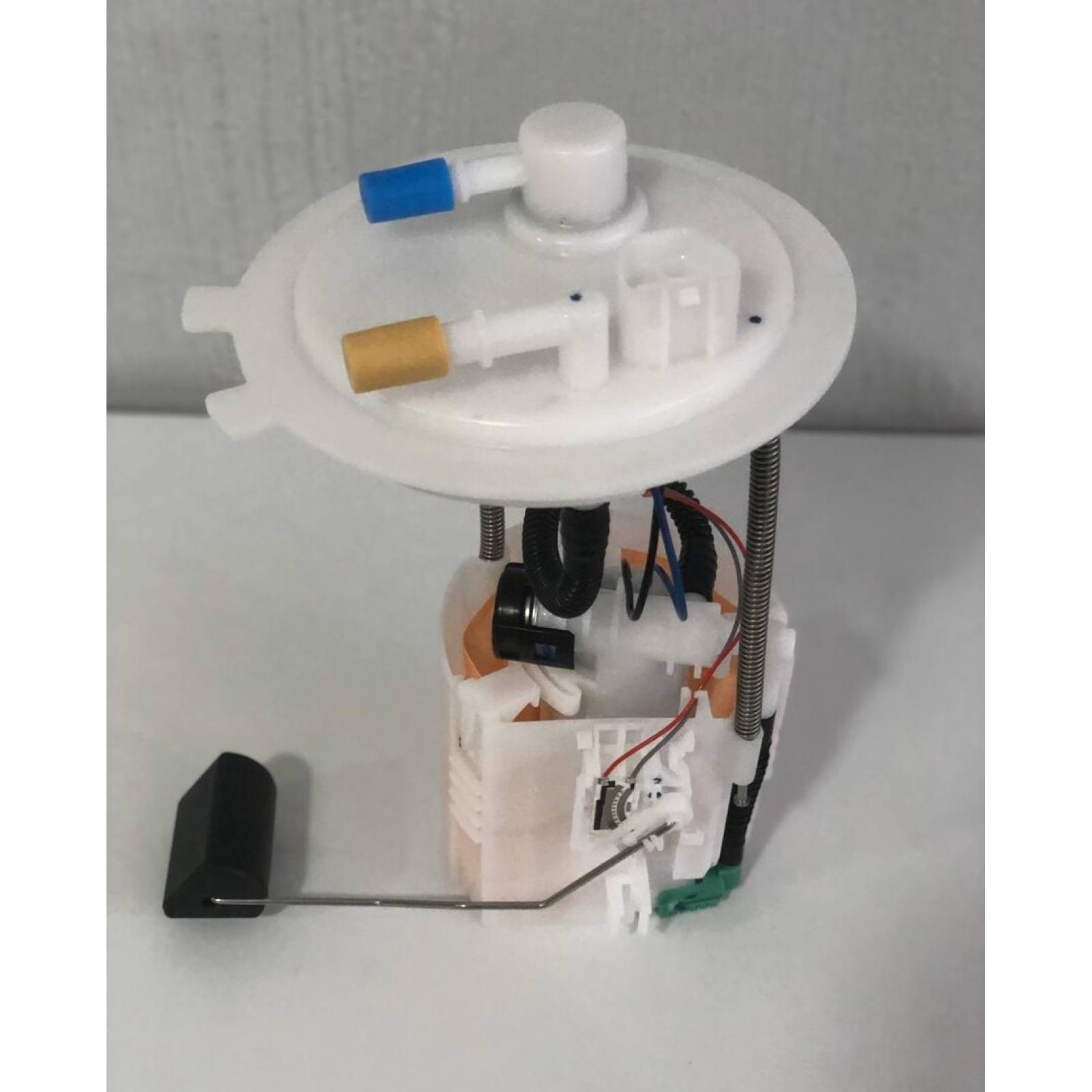 Modulo Bomba De Gasolina Nissan Versa V-drive 2017-2020 1.6l