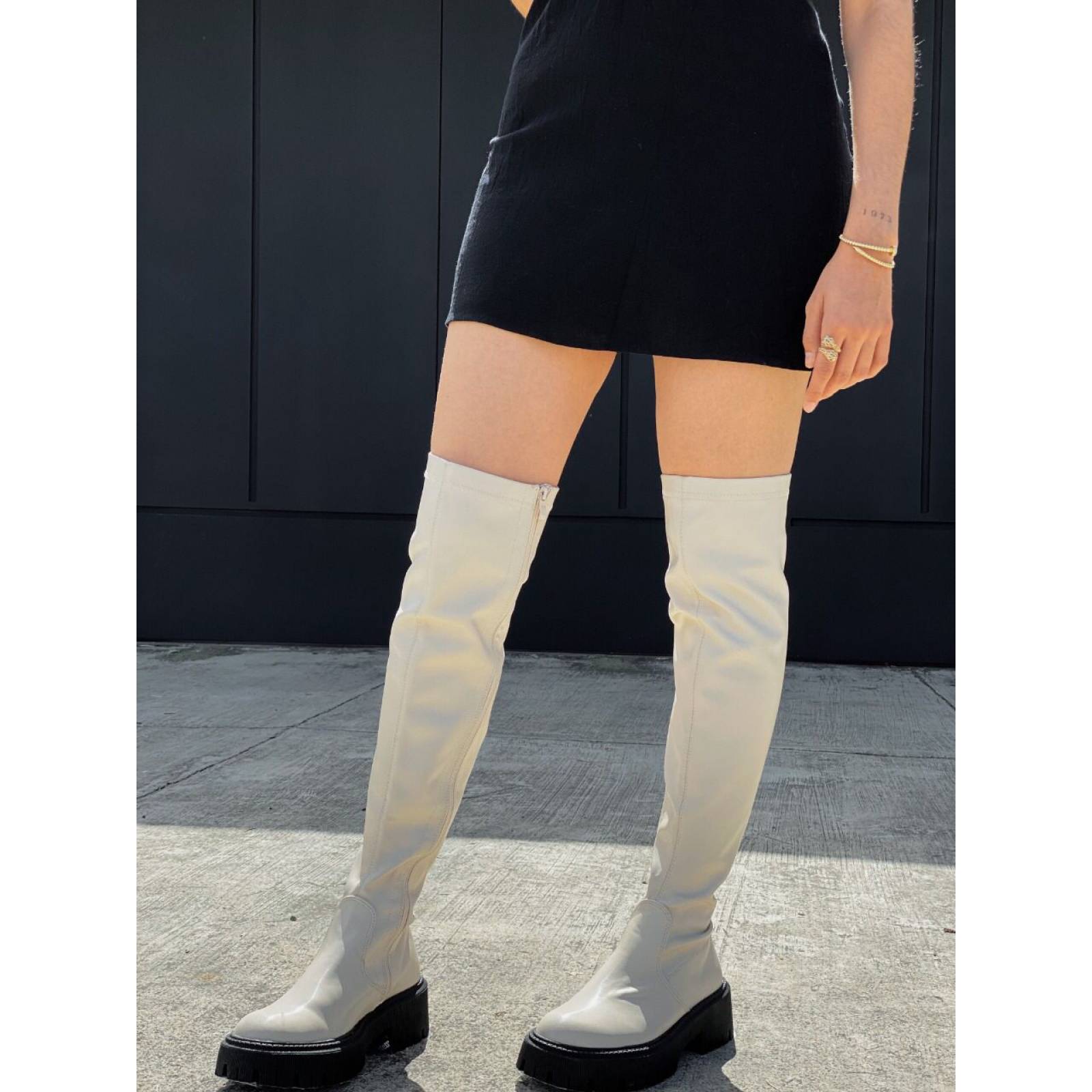 Bota Larga De Piso Casual Para Mujer Hanna Mx Leone Bone