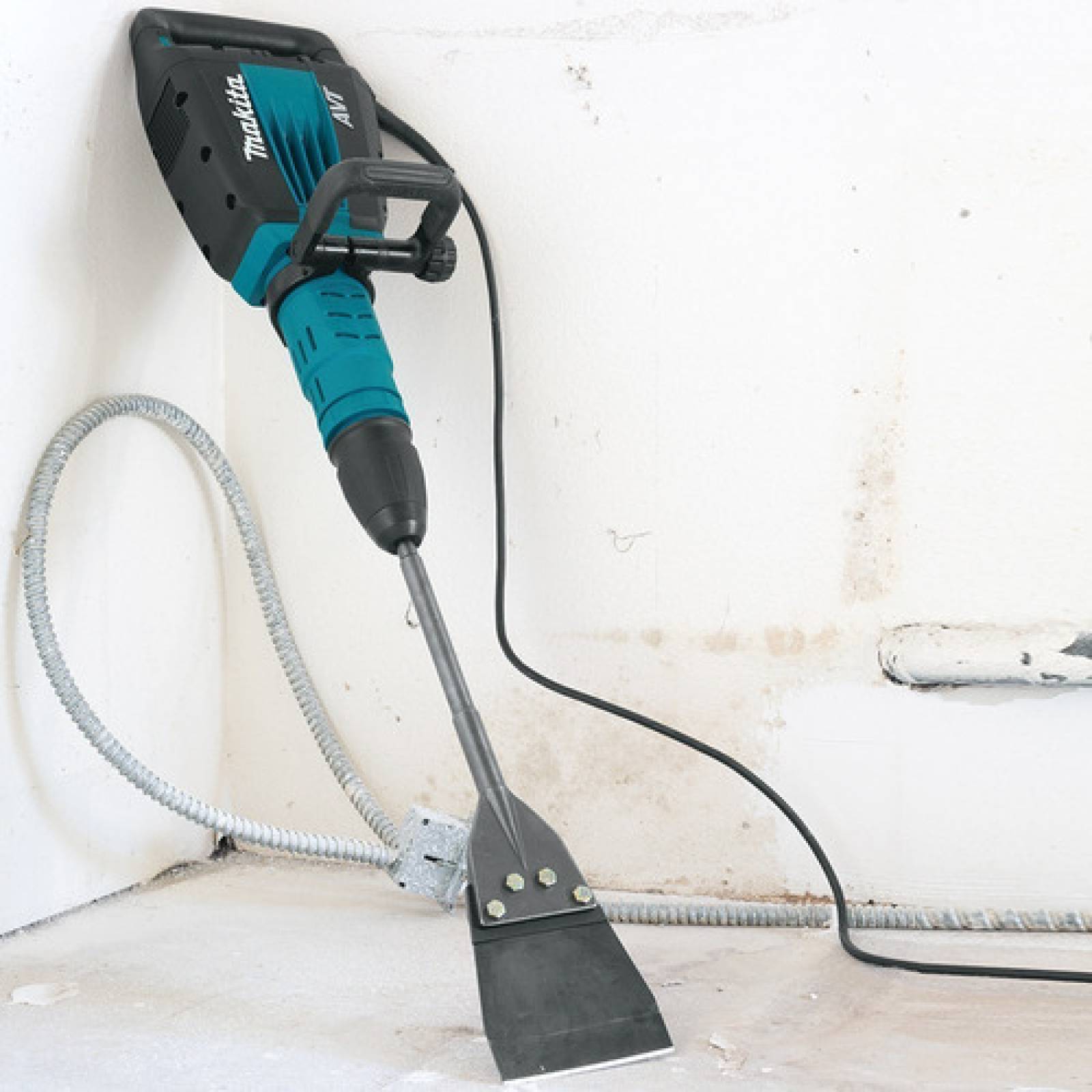 Martillo Demoledor Makita Hm1214c De 1500w Sds-max