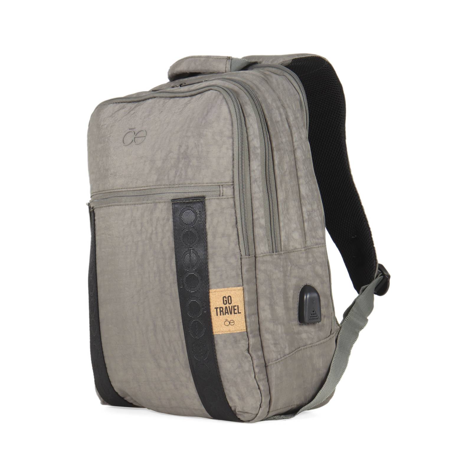 Mochila Cloe Porta Laptop 15" Cintas Webbing color Verde Olivo