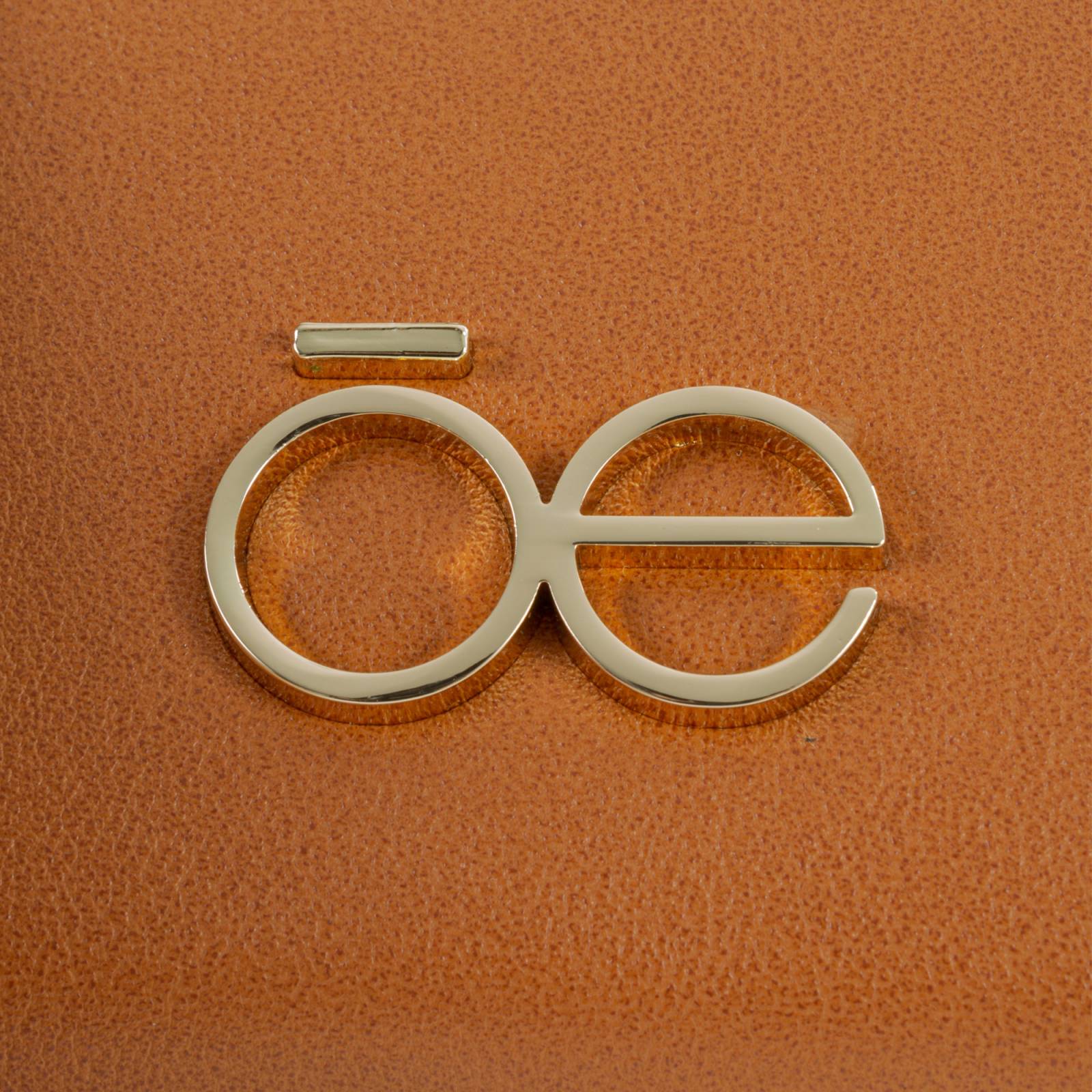 Cartera Cloe para dama de Cierre Sencillo