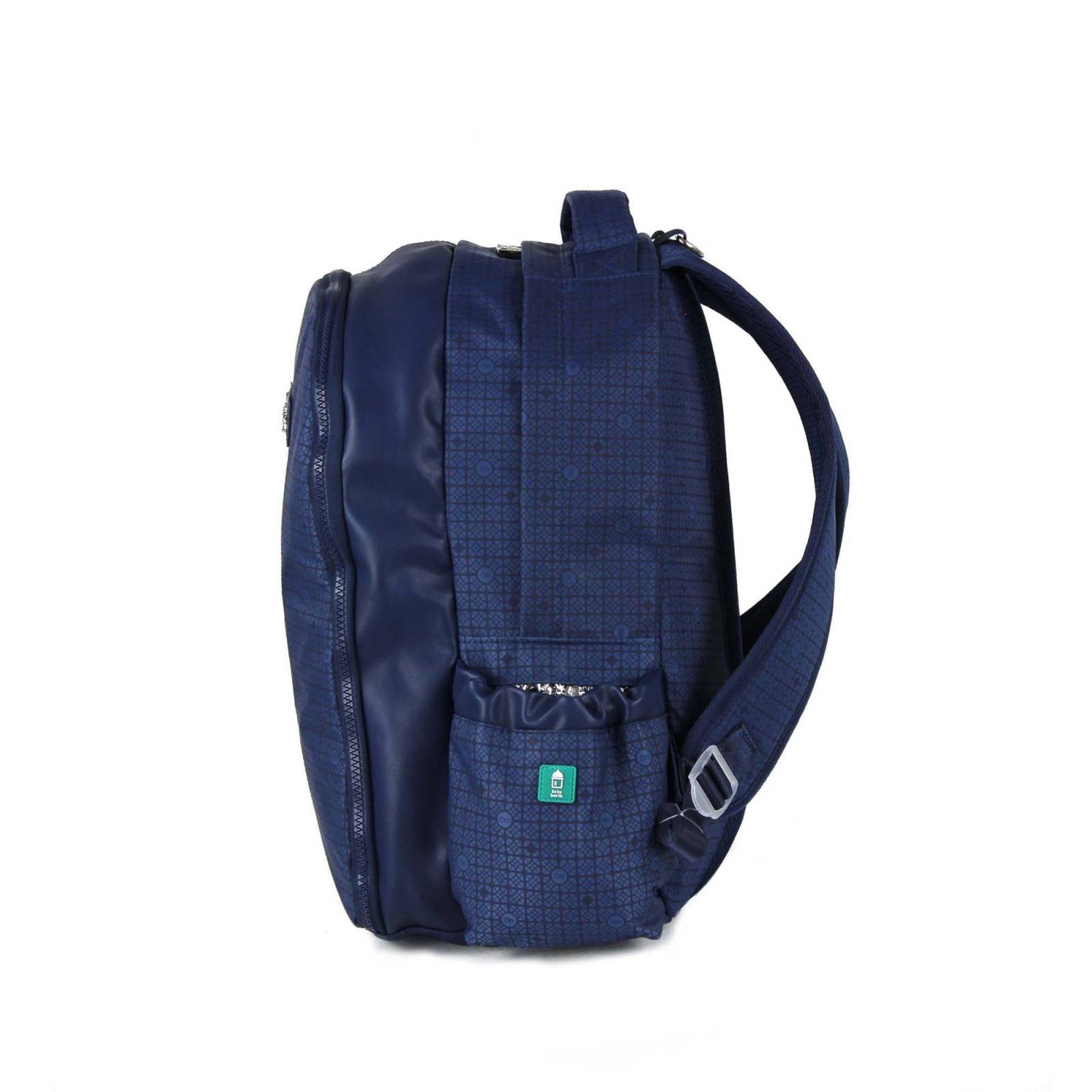 Pañalera backpack textil con trama icónica de la marca