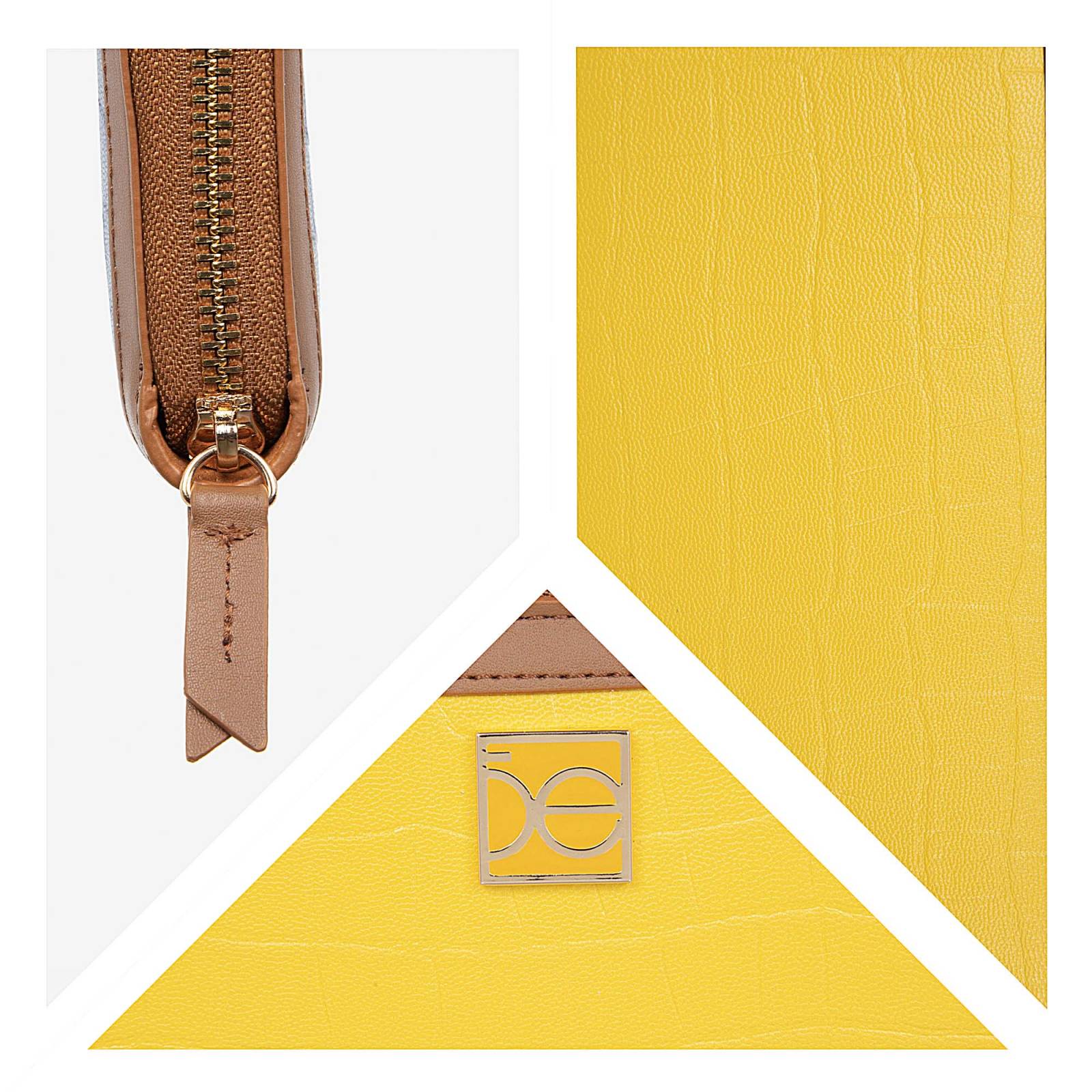 Cartera Cloe Grande Cierre Sencillo color Amarillo Ocre