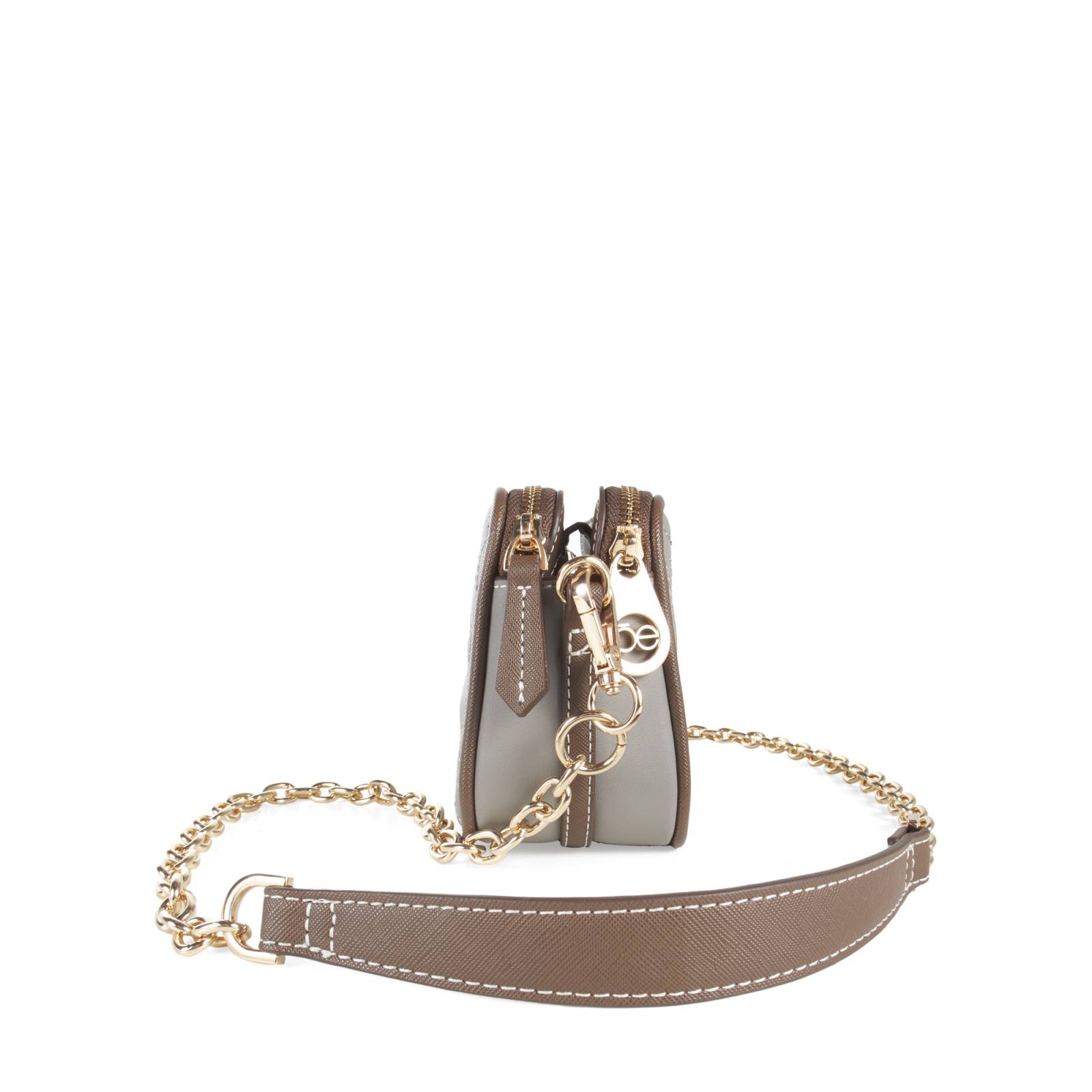 Bolsa Crossbody Cloe Material Reciclado color Café