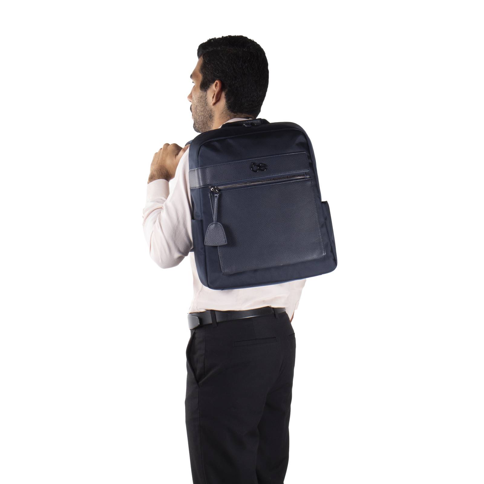 Mochila Cloe Uomo Porta Laptop 16 plg Textil para Hombre color Azul Marino