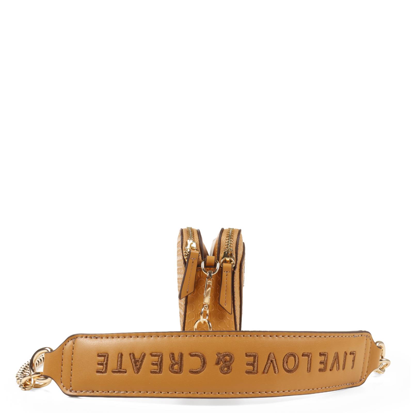 Bolsa Crossbody Cloe Parches Decorativos color Camel