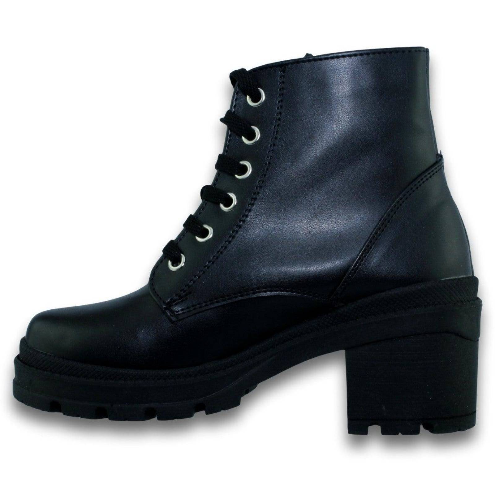 Botas Para Mujer De Moda Con Cierre Estilo 0939La5  Simipiel Color Negro 