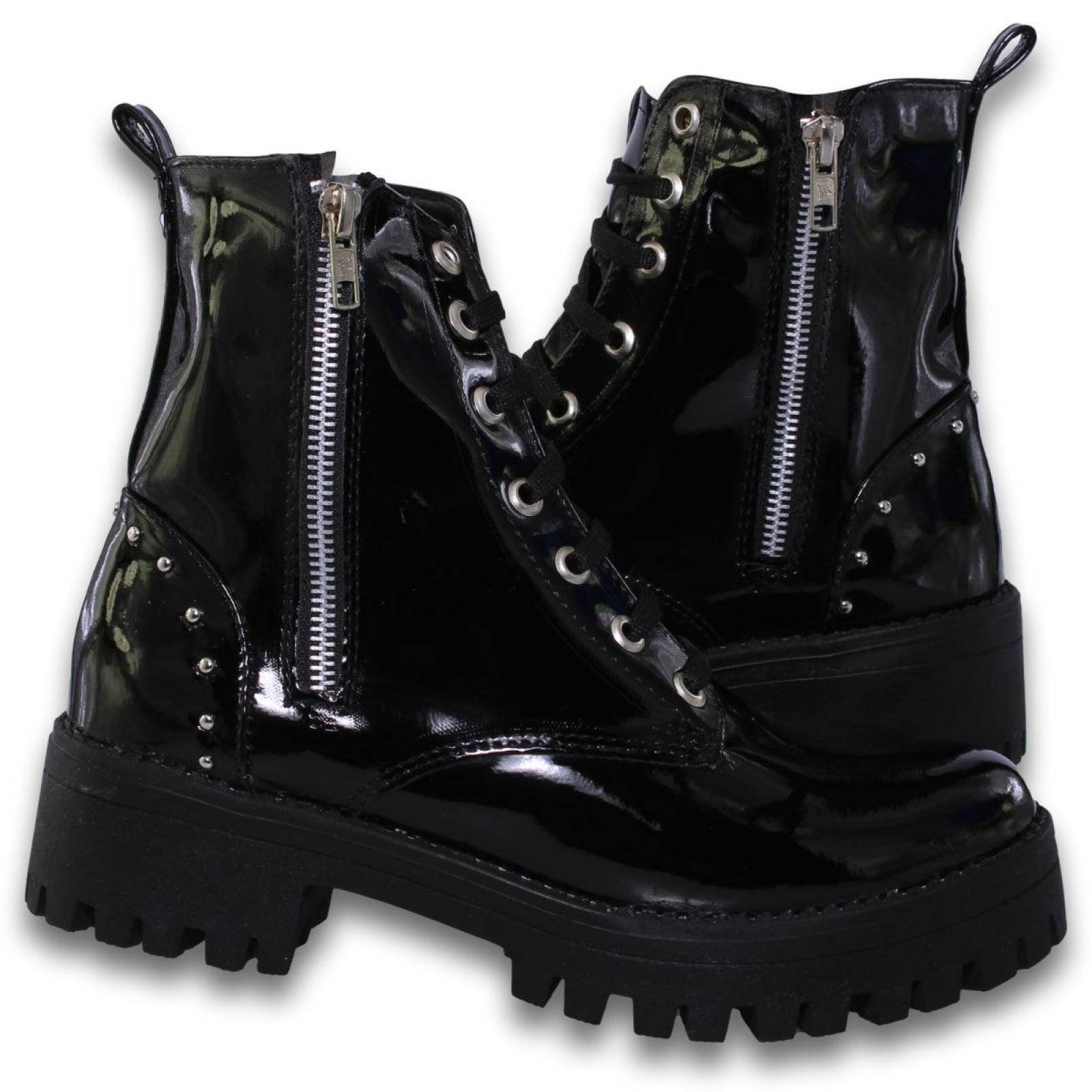 Botas Para Mujer Con Cierre Y Estoperoles Estilo 0701Mi5 Acabado Charol Color Negro 