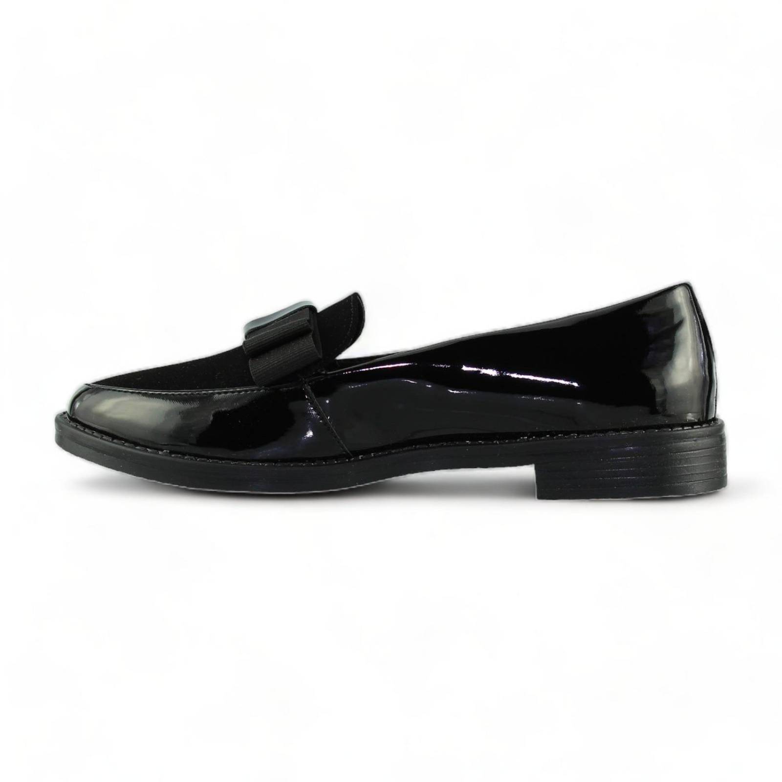 Mocasines Para Mujer Elegantes Estilo 1062Se5 Marca Seven Green Acabado Charol Color Negro 
