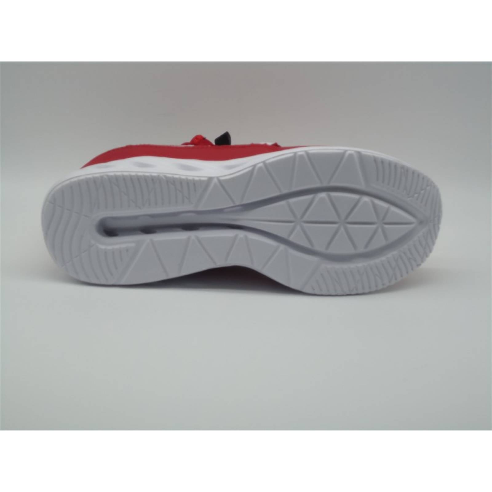 Tenis Calzado Caballero Makkena 470