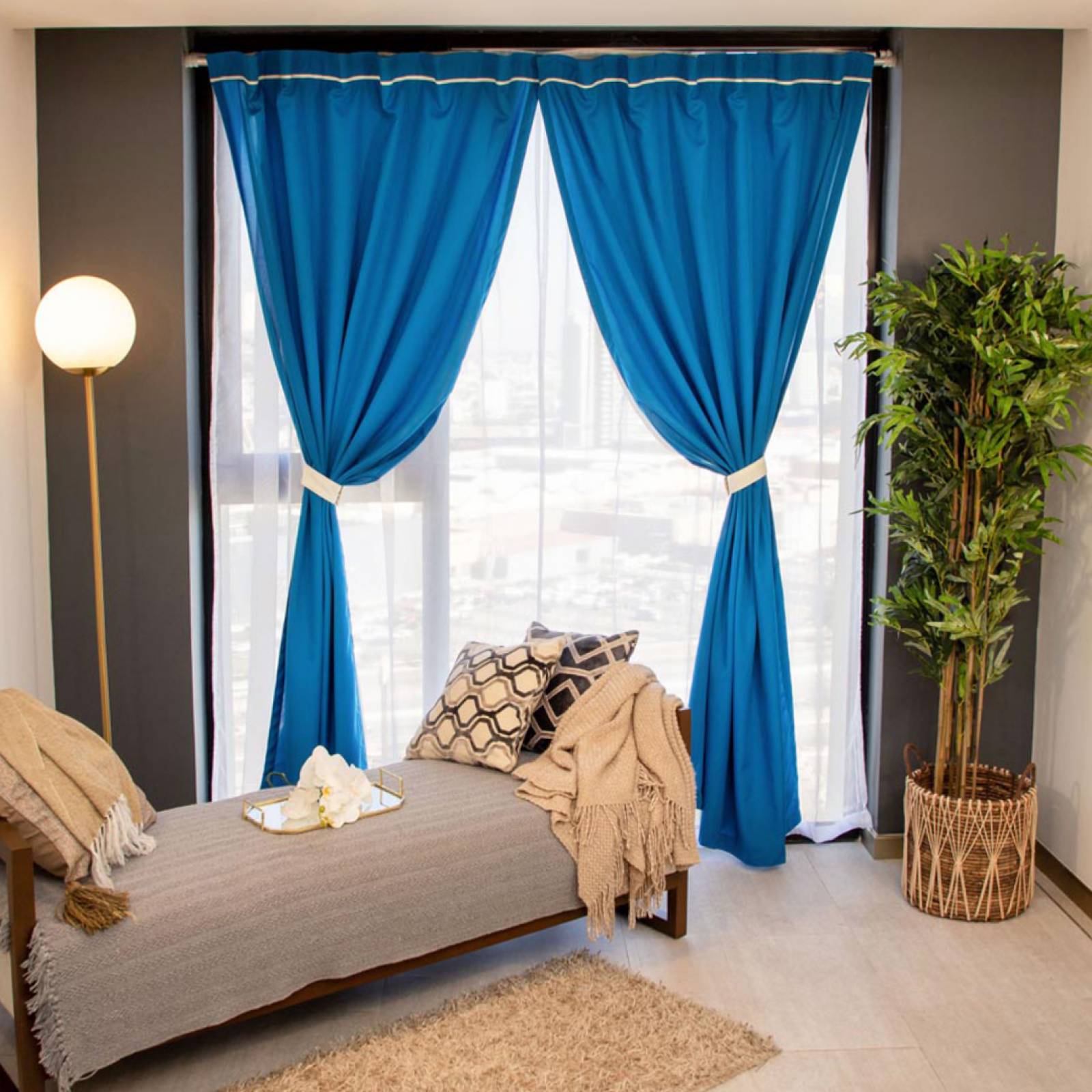 Bela Juego de Cortinas 4 Piezas Fiore 1.50 m Alto x 280 Ancho (Azul Turquesa)