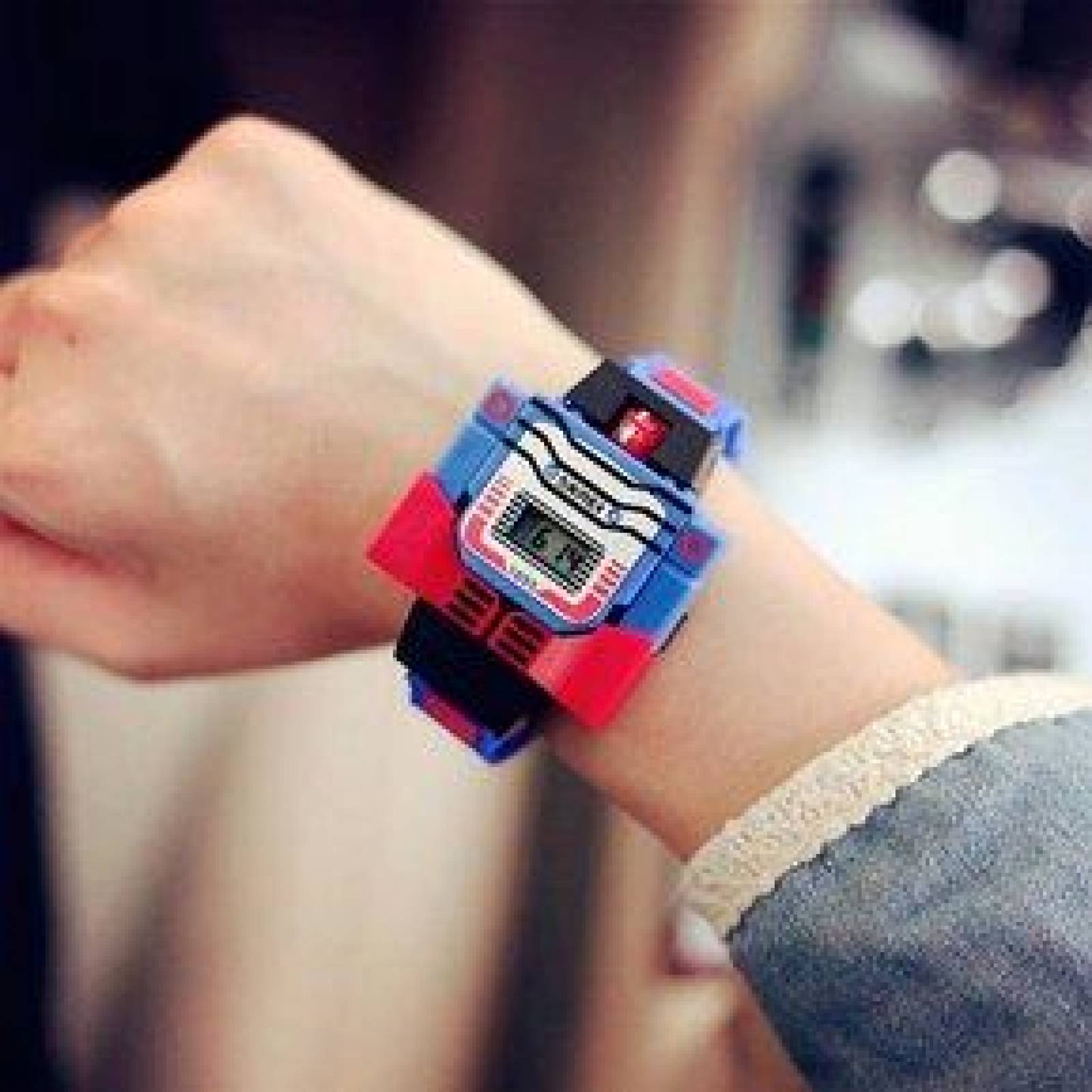 Reloj Digital Skmei para niño Robot Desprendible Correa de Caucho 