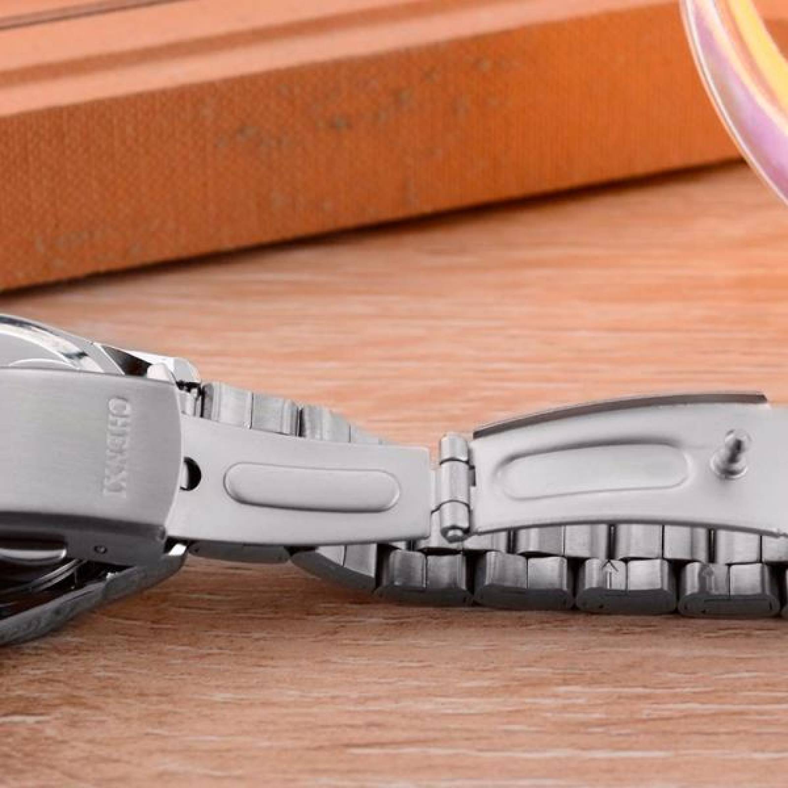 Chenxi, Reloj para Mujer, Análogo, Dama, Ajustable, 3 ATM, Diseño Único, Brilla, Movimiento de Cuarz Plateado 25 mm