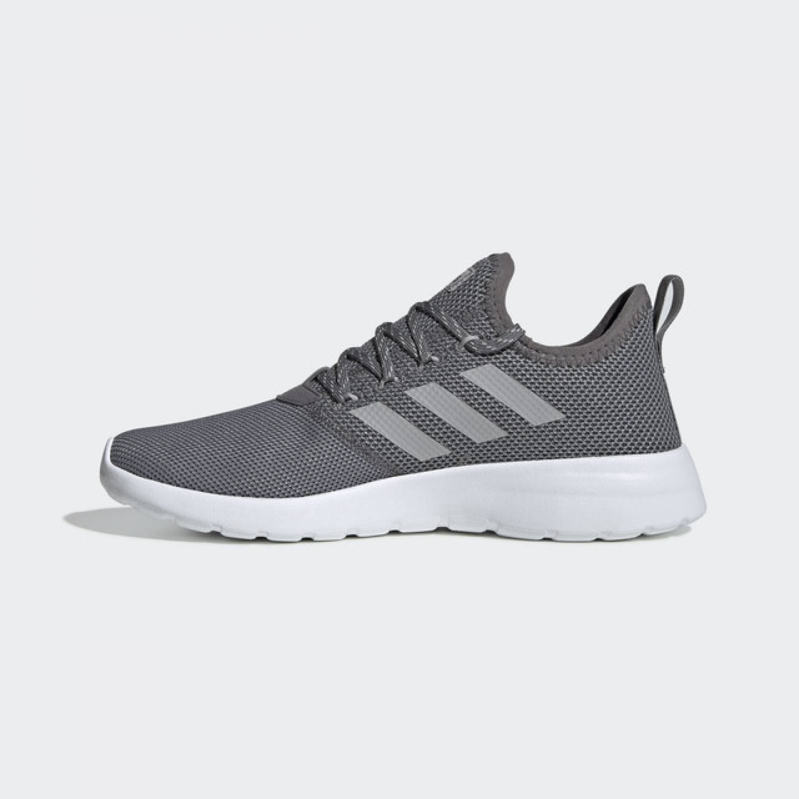 ee8260 adidas