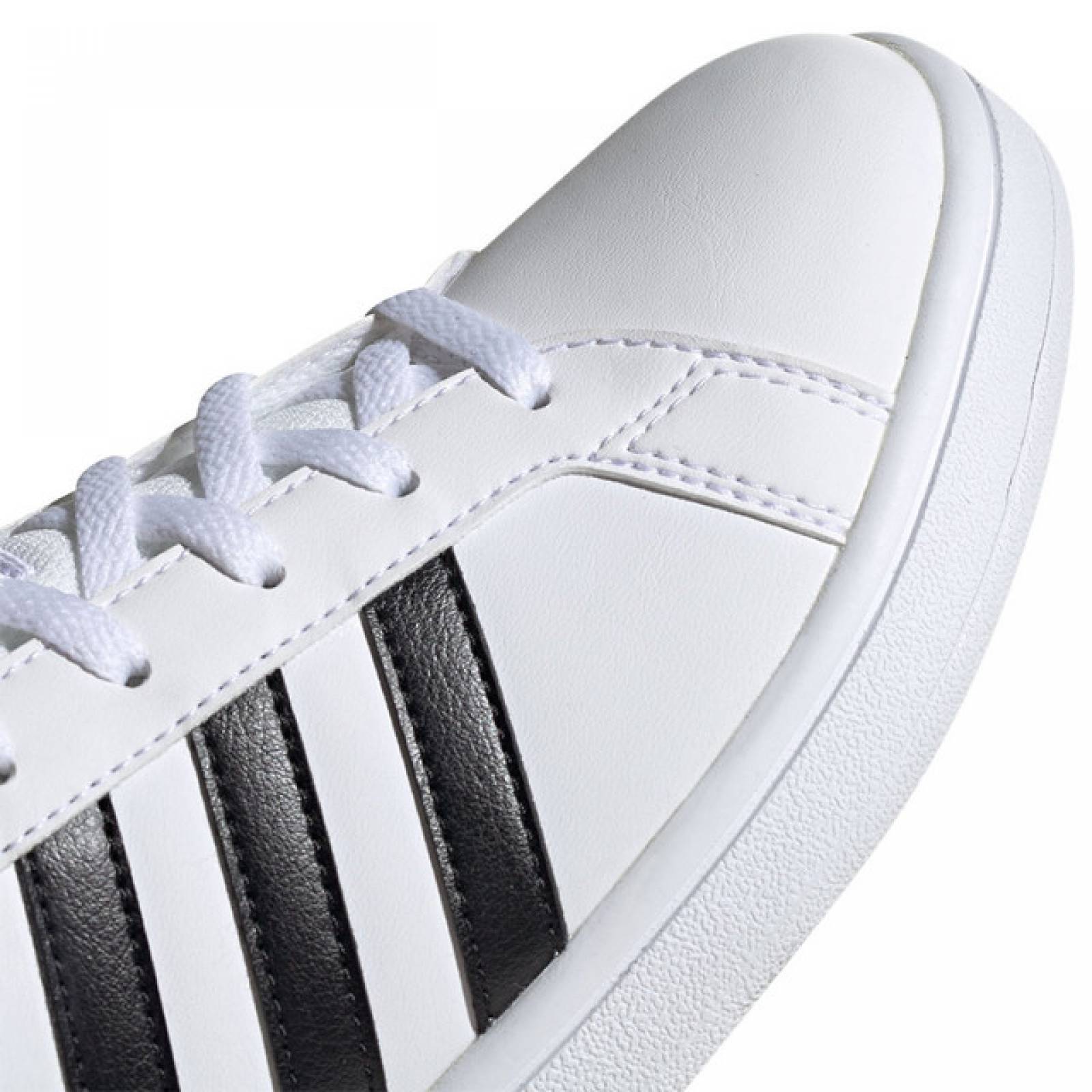 ee7968 adidas