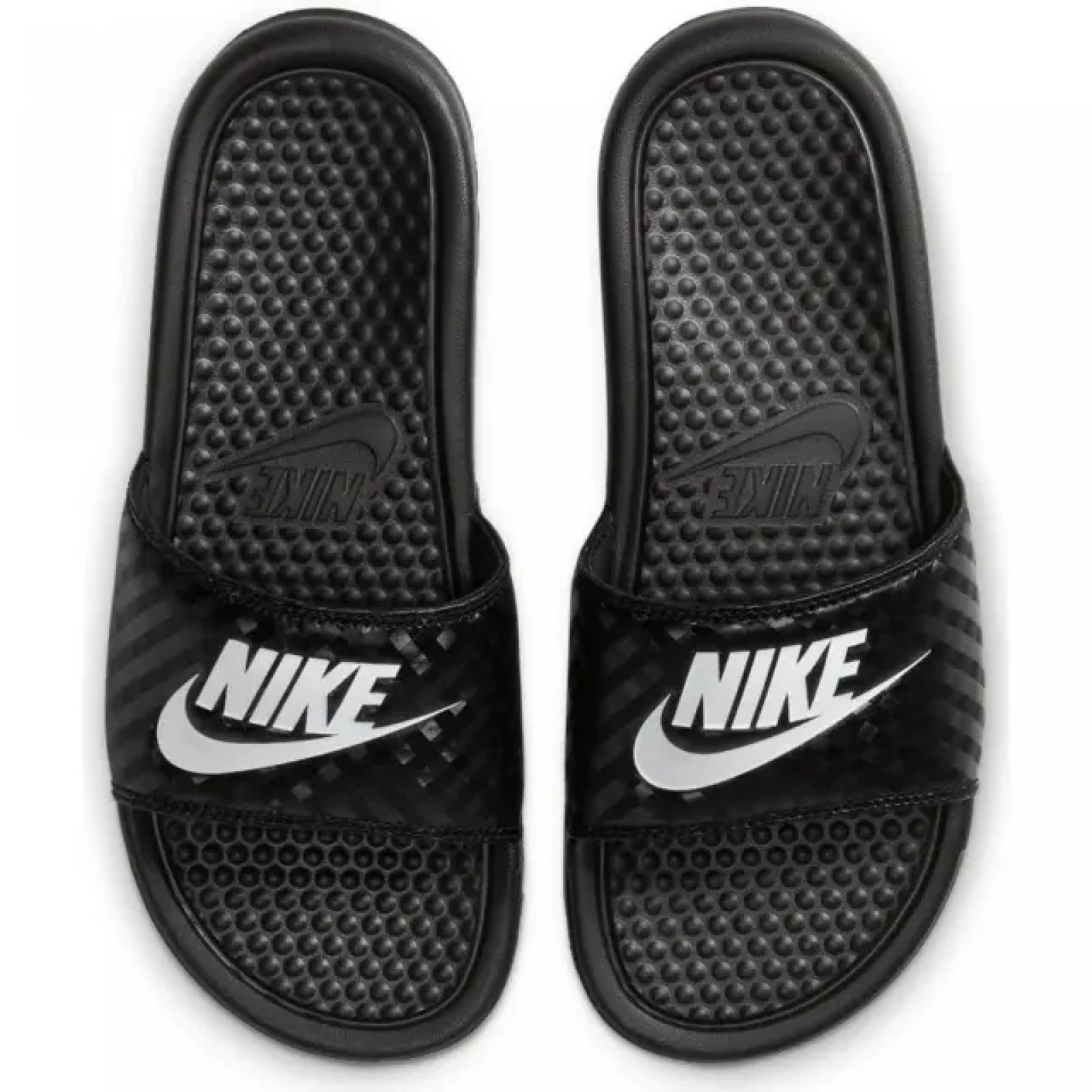 Sandalia Nike Benassi JDI 343881 011 Color Negro